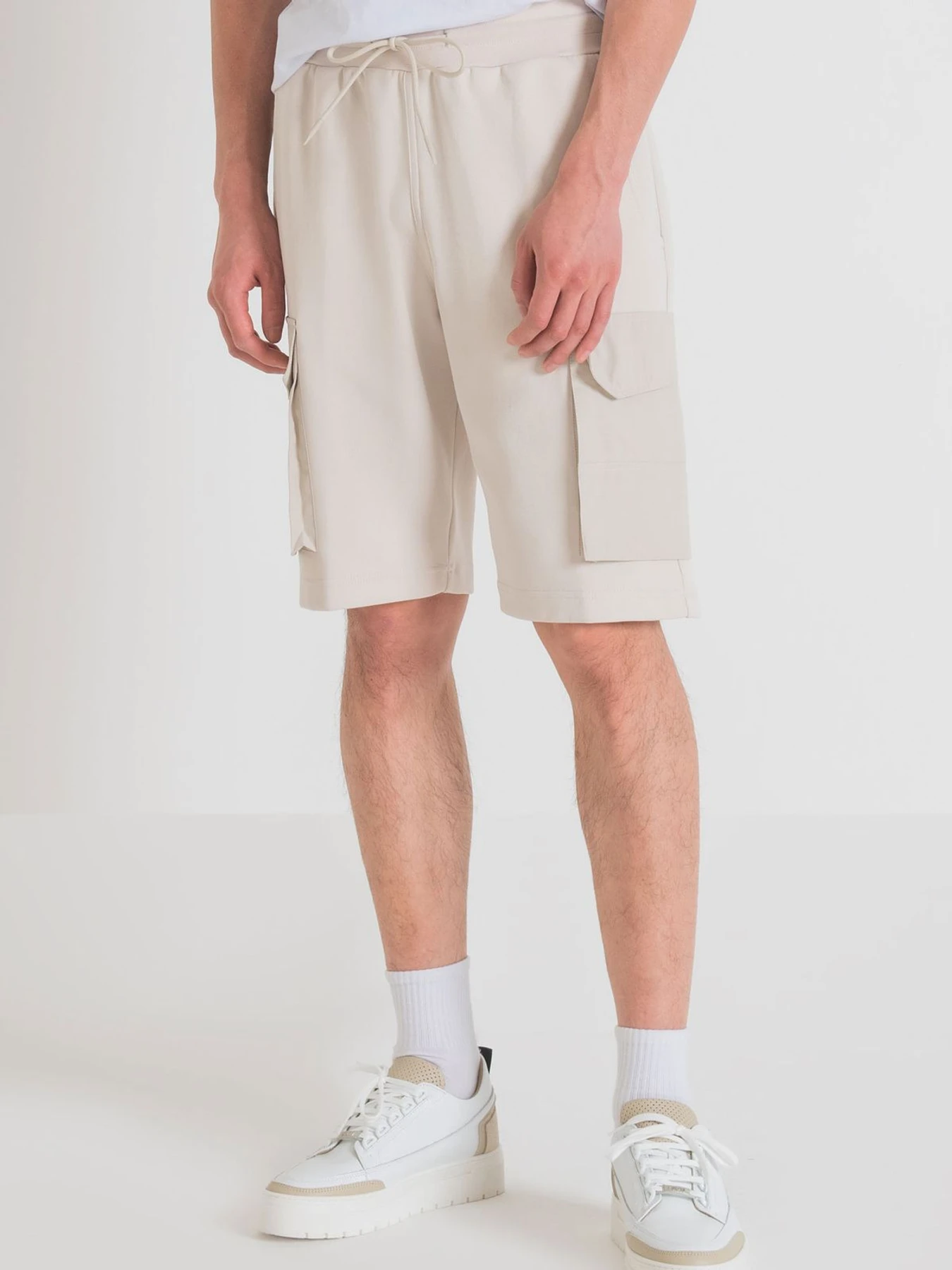 Шорти Antony Morato модель MMFS00024.FA150178;1016 Фото