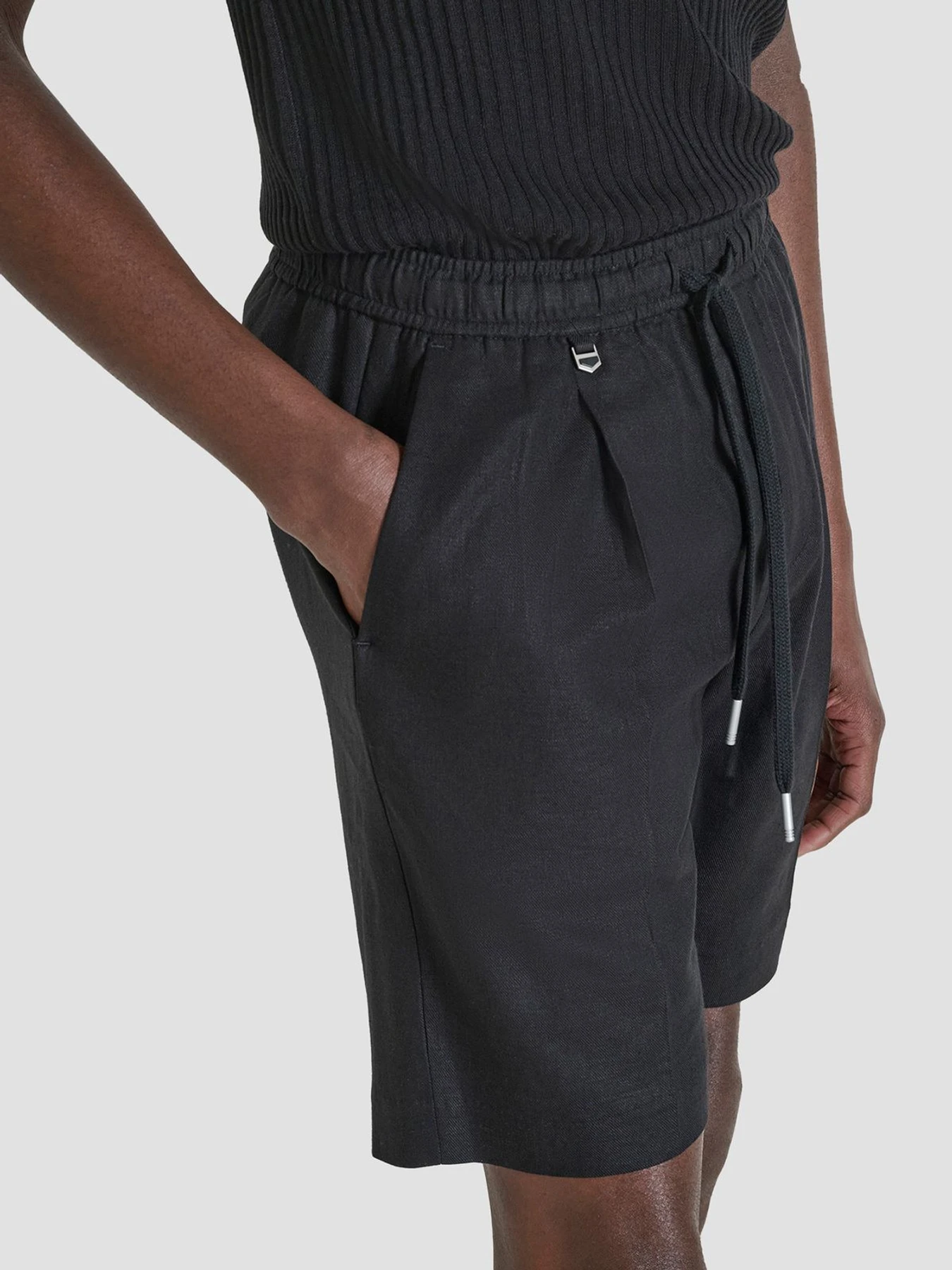 Шорти Antony Morato модель MMSH00215.FA800126;9000 Шорти Antony Morato модель MMSH00215.FA800126;9000 Фото