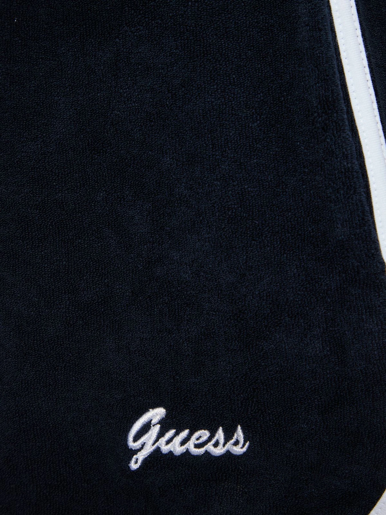 Шорты GUESS модель V5GD01.KCQV1;A71W Шорты GUESS модель V5GD01.KCQV1;A71W Фото