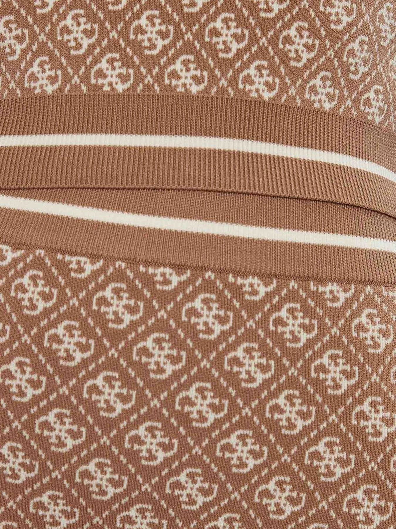 Юбки GUESS модель W4BD53.Z37K0;FN7A Юбки GUESS модель W4BD53.Z37K0;FN7A Фото