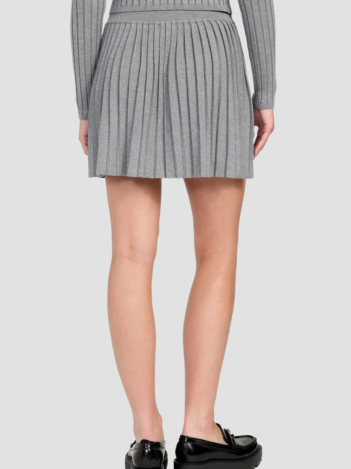 Спідниці GUESS модель W5BD1O.Z2YK2;H91I Спідниці GUESS модель W5BD1O.Z2YK2;H91I Фото