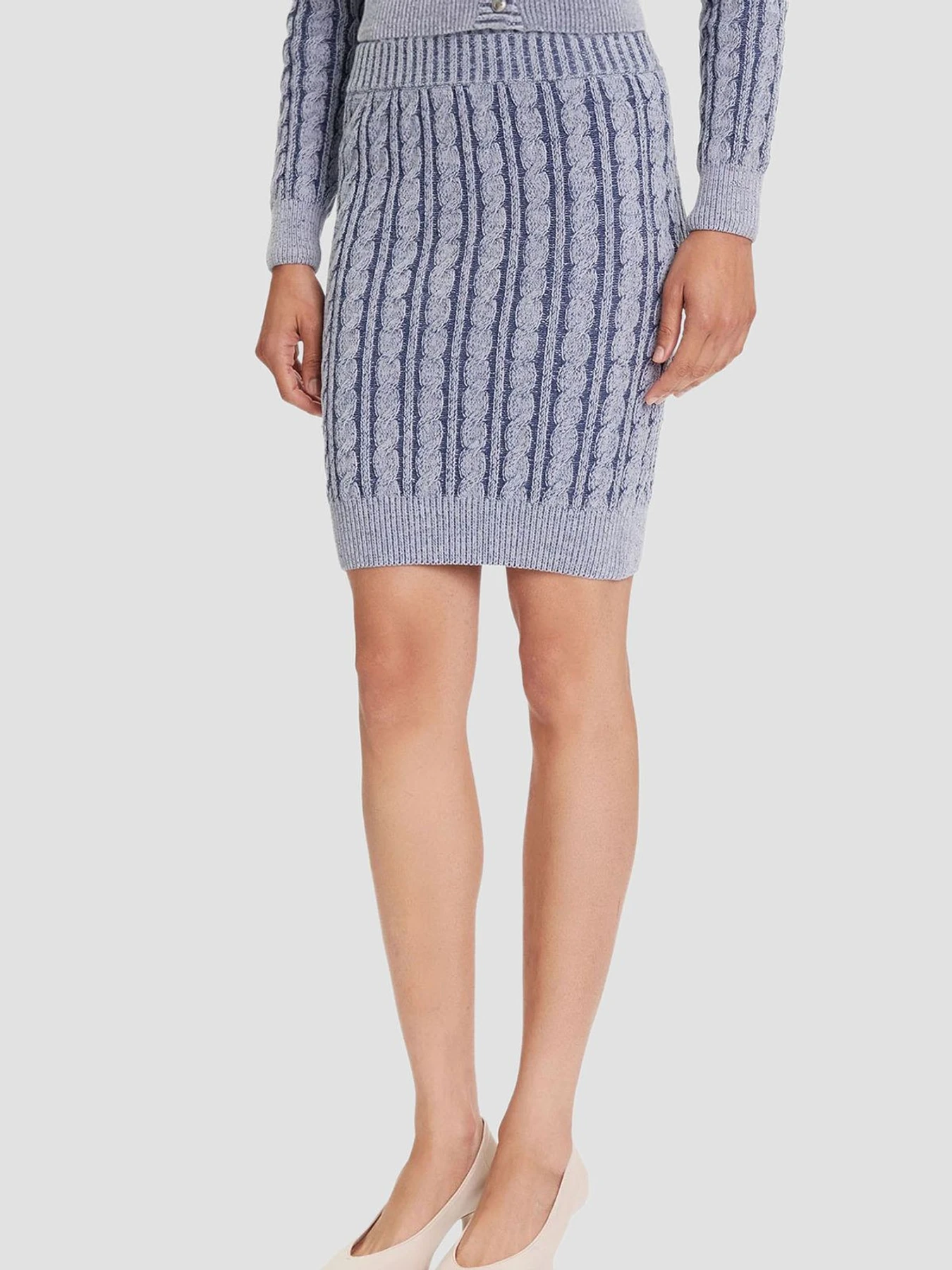 Спідниці GUESS модель W5YD68.Z3OU0;FBCA Спідниці GUESS модель W5YD68.Z3OU0;FBCA Фото