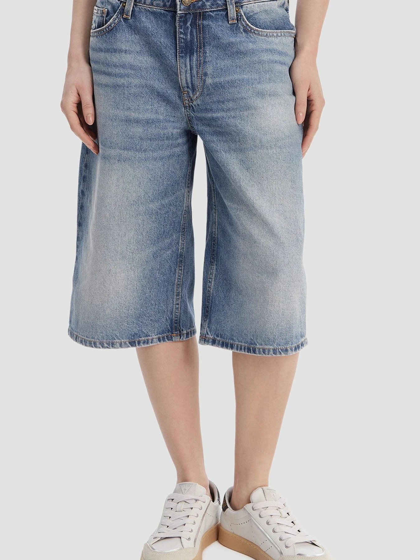 Шорти Guess Jeans модель W6GD1D.D6363;GJSM Фото