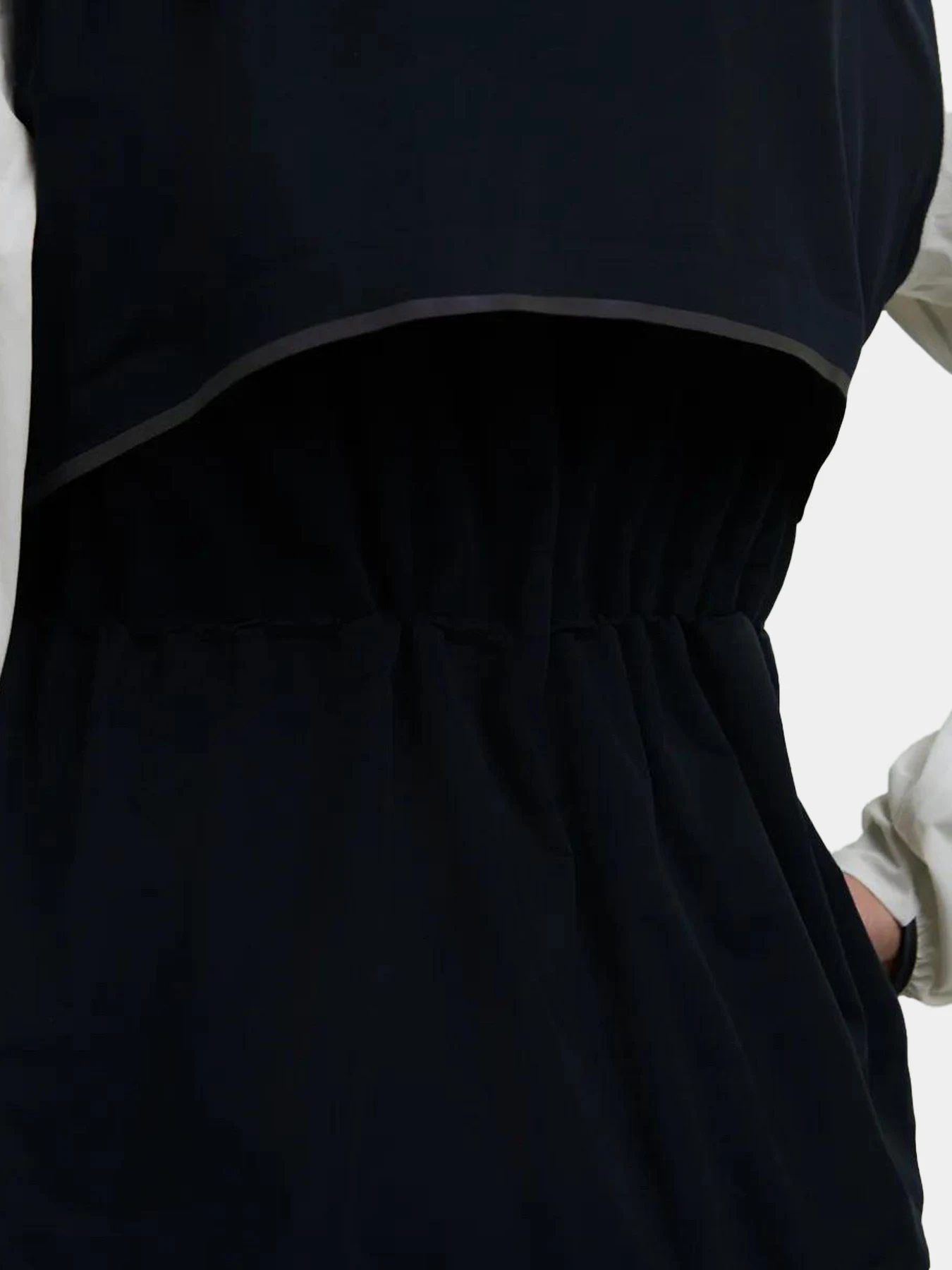 Куртки и дубленки Saucony модель SAW800456-WHBK Фото