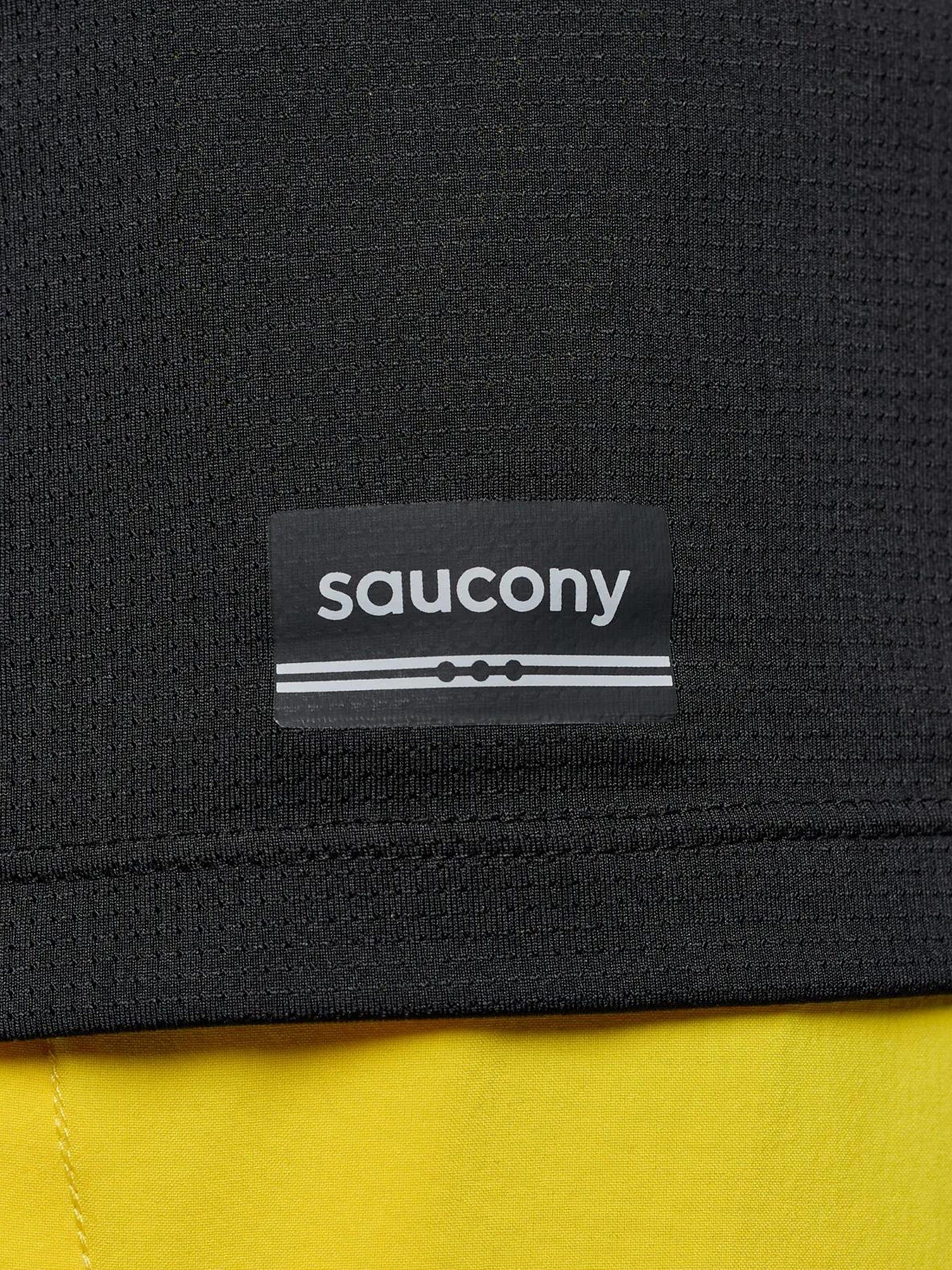 Футболки и поло Saucony модель SAM800375-BK Фото