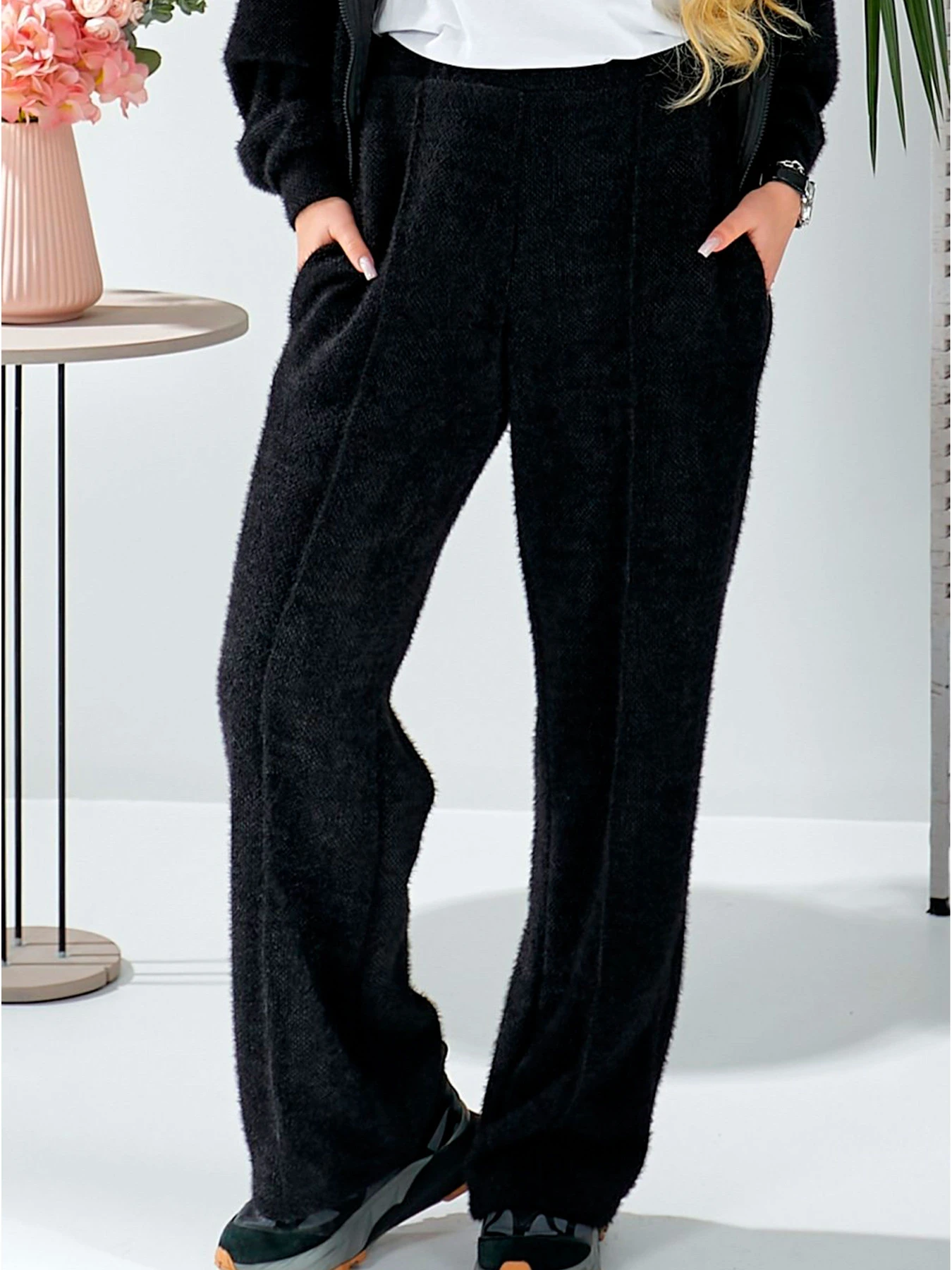 Брюки LadyLike модель ll236580099-chornij Брюки LadyLike модель ll236580099-chornij Фото
