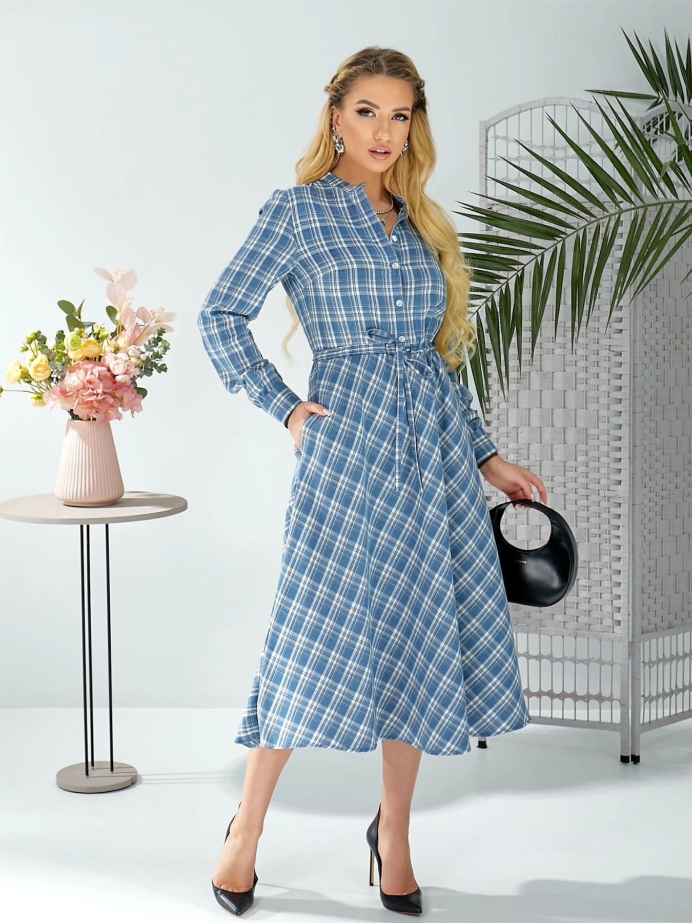 Сукні LadyLike модель ll194362269-sinj Фото