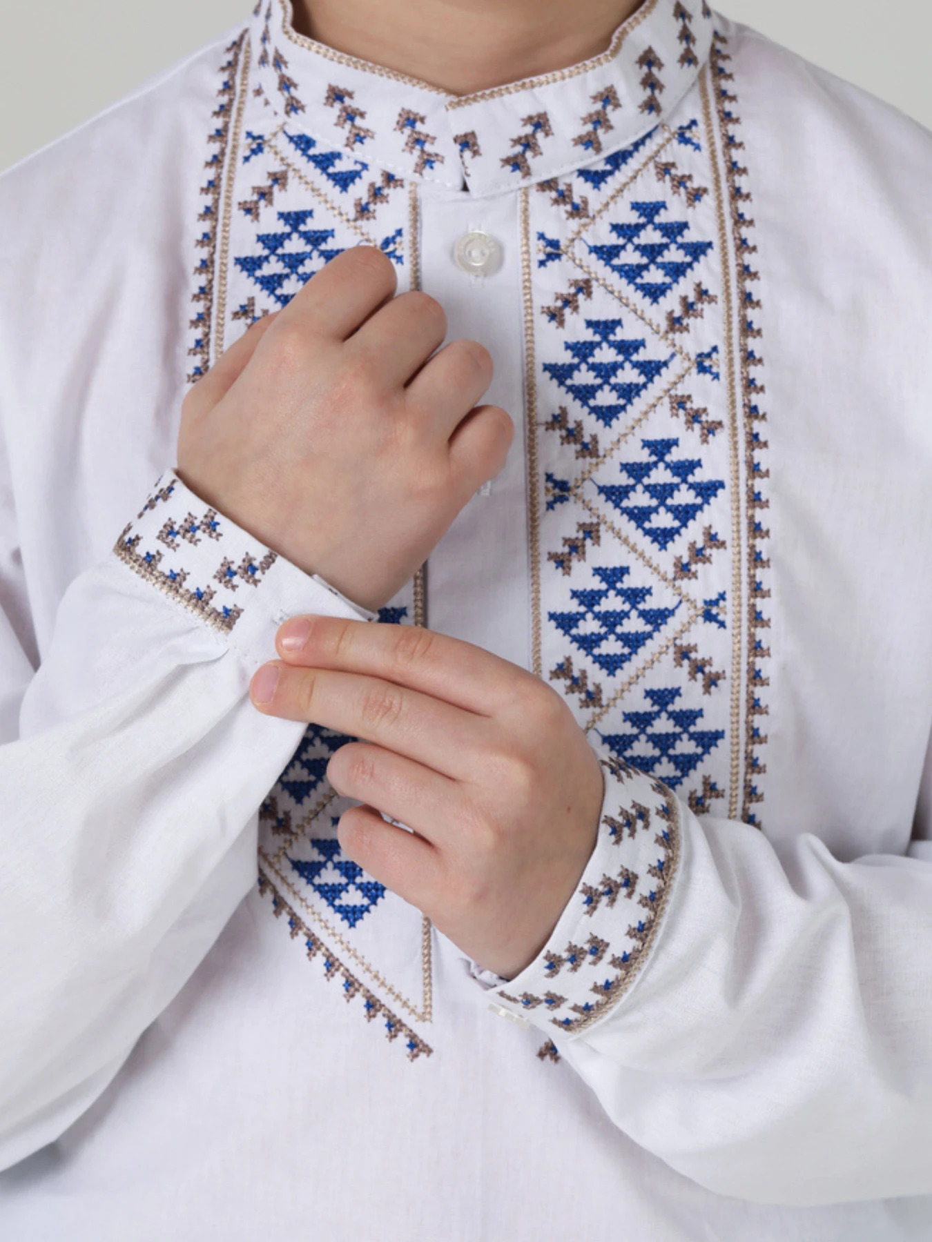 Вышиванки Folk Moda модель fm3097-blij Вышиванки Folk Moda модель fm3097-blij Фото