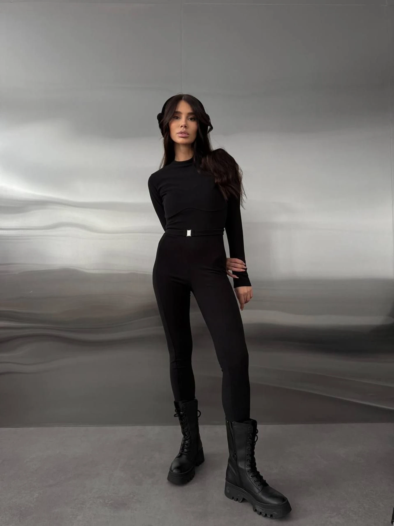 Комбінезони Uaclothes модель like16335-chernj Комбінезони Uaclothes модель like16335-chernj Фото