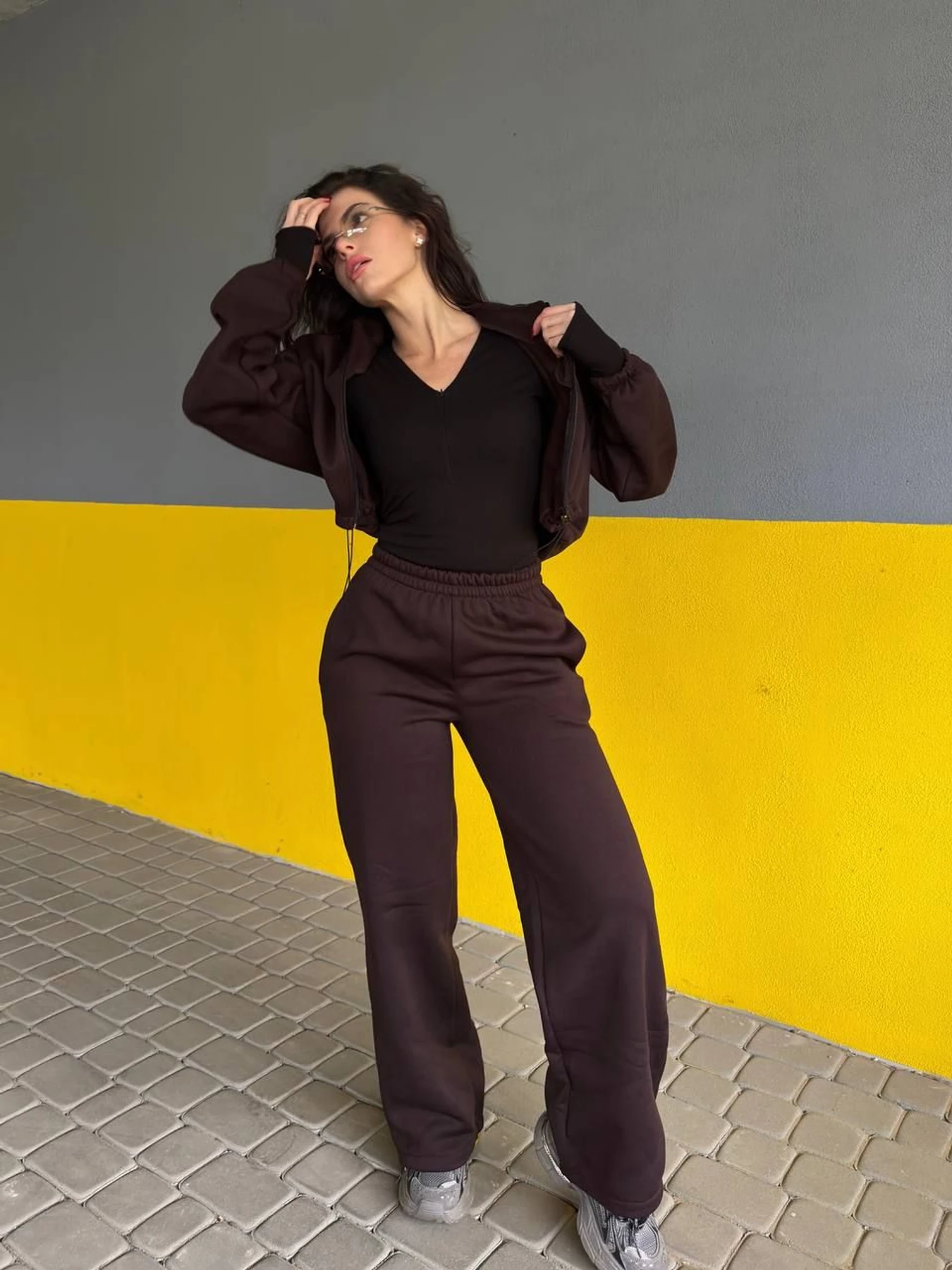 Худи и свитшоты Uaclothes модель like15870-chernj Худи и свитшоты Uaclothes модель like15870-chernj Фото