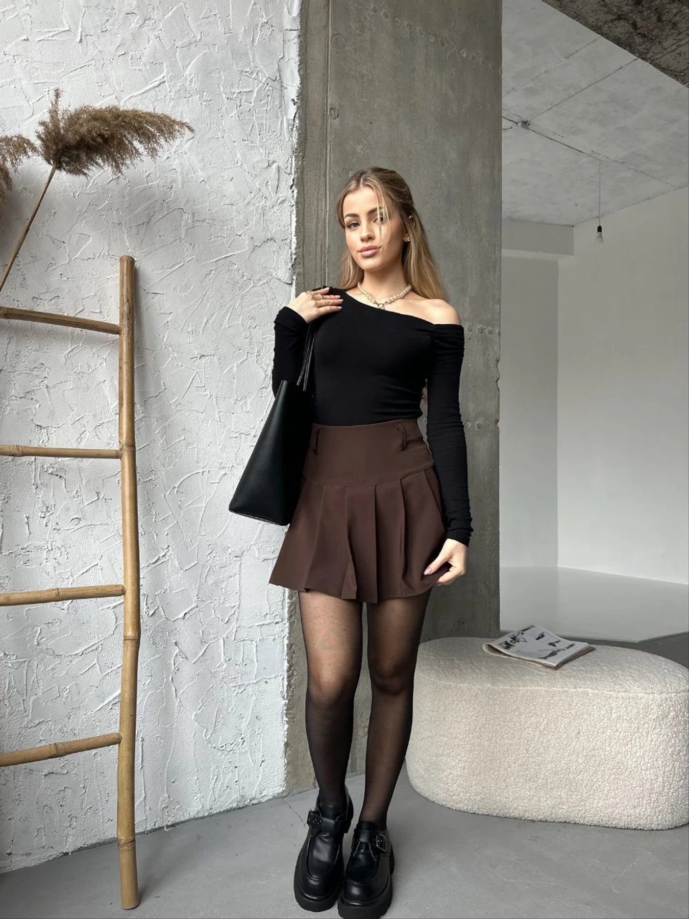 Юбки Uaclothes модель like15778-korichnevj Юбки Uaclothes модель like15778-korichnevj Фото