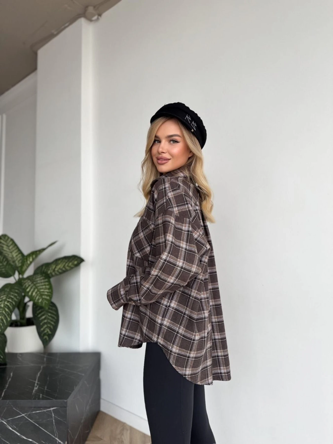 Рубашки Uaclothes модель like15667-kofejnij Рубашки Uaclothes модель like15667-kofejnij Фото