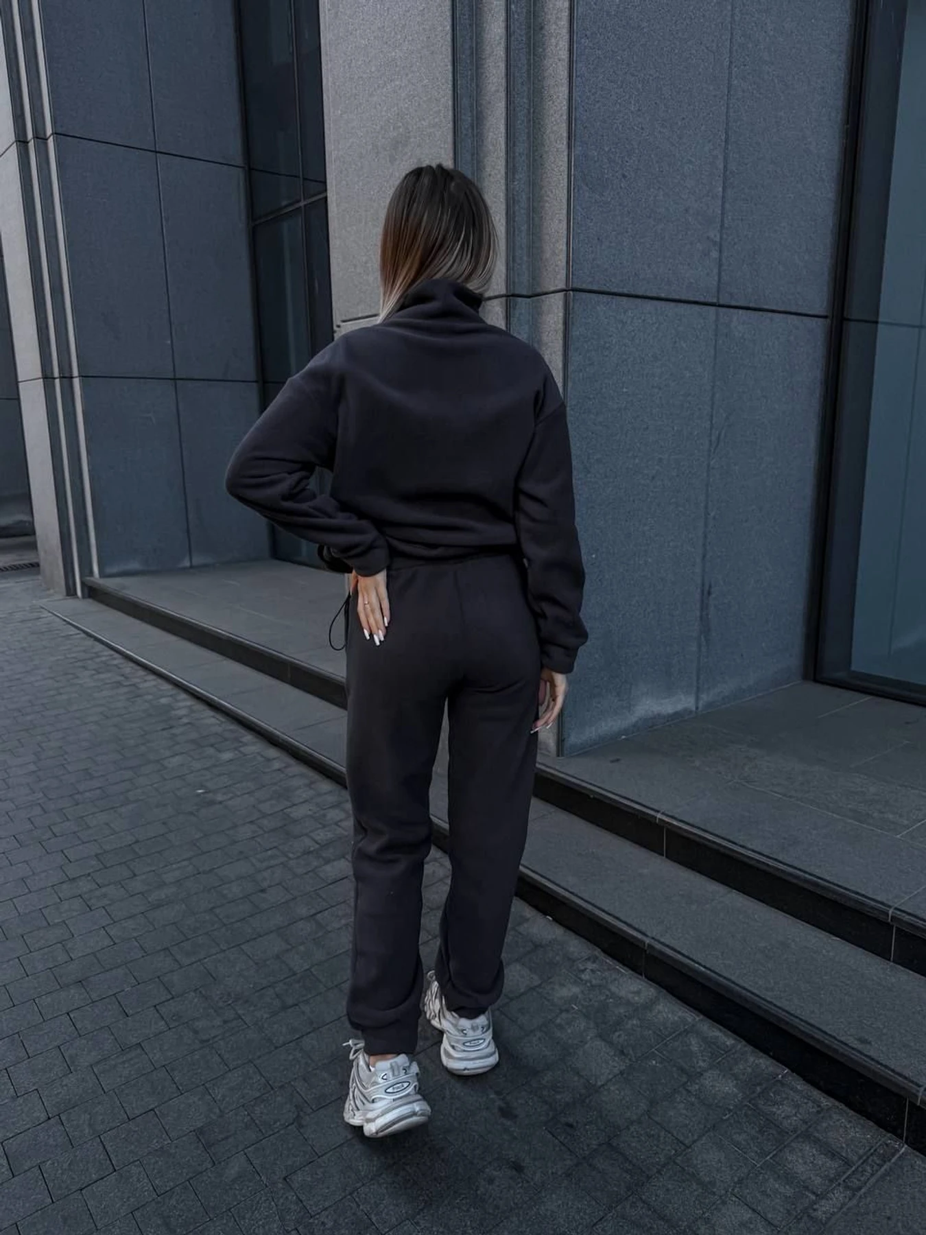 Костюмы Uaclothes модель like15542-grafitovj Костюмы Uaclothes модель like15542-grafitovj Фото