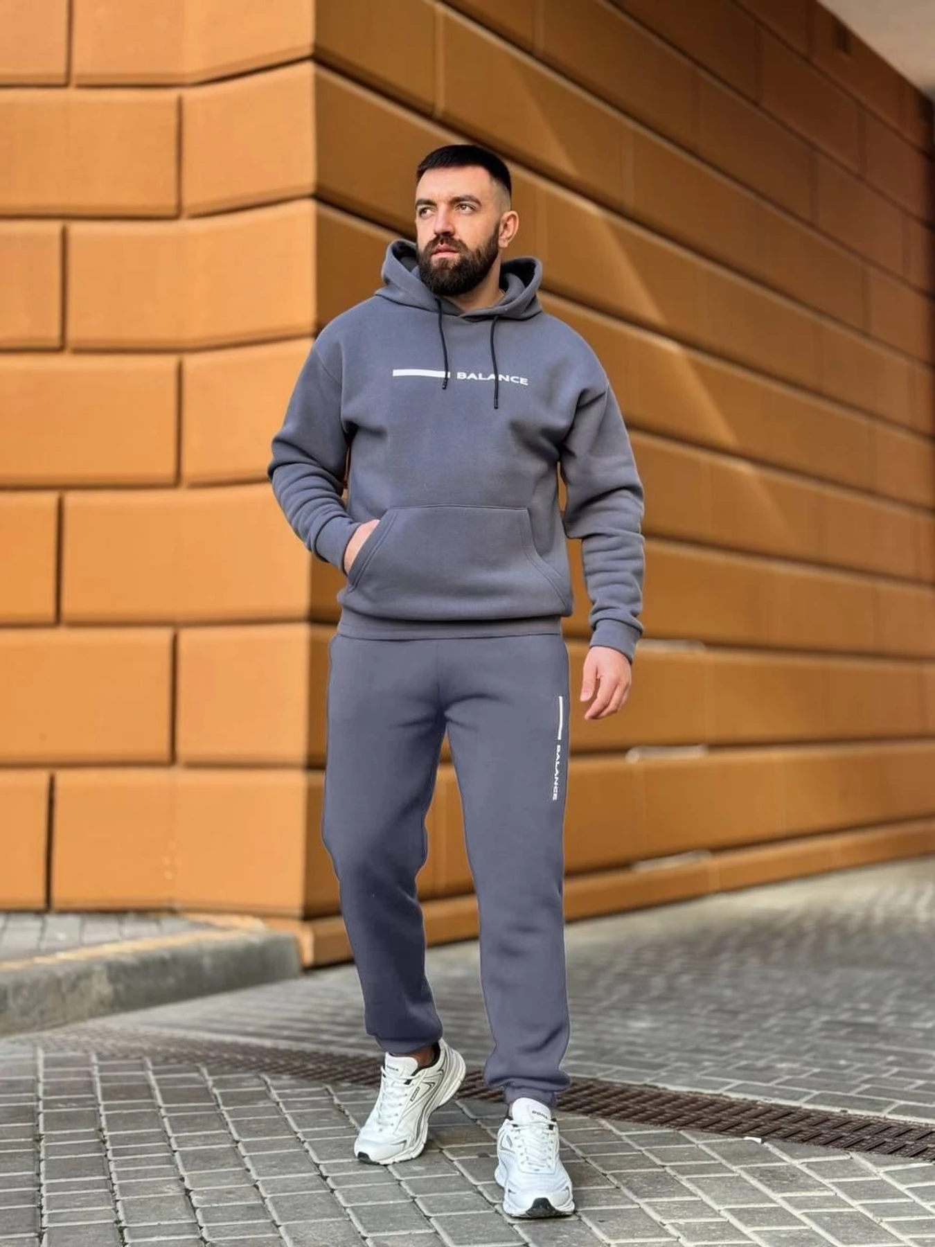 Костюми Uaclothes модель like15490-grafitovj Костюми Uaclothes модель like15490-grafitovj Фото