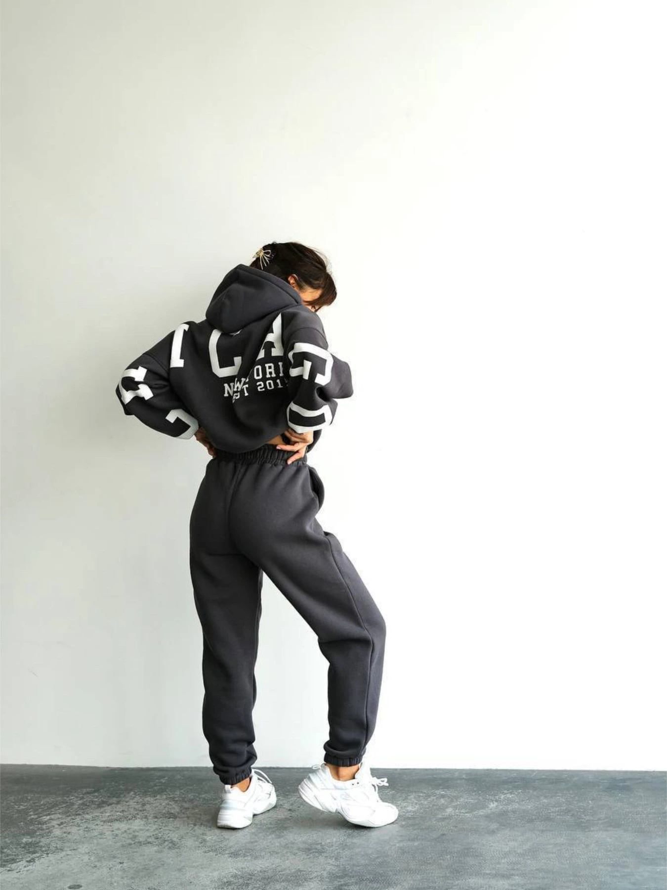 Костюмы Uaclothes модель like14619-grafitovj Костюмы Uaclothes модель like14619-grafitovj Фото