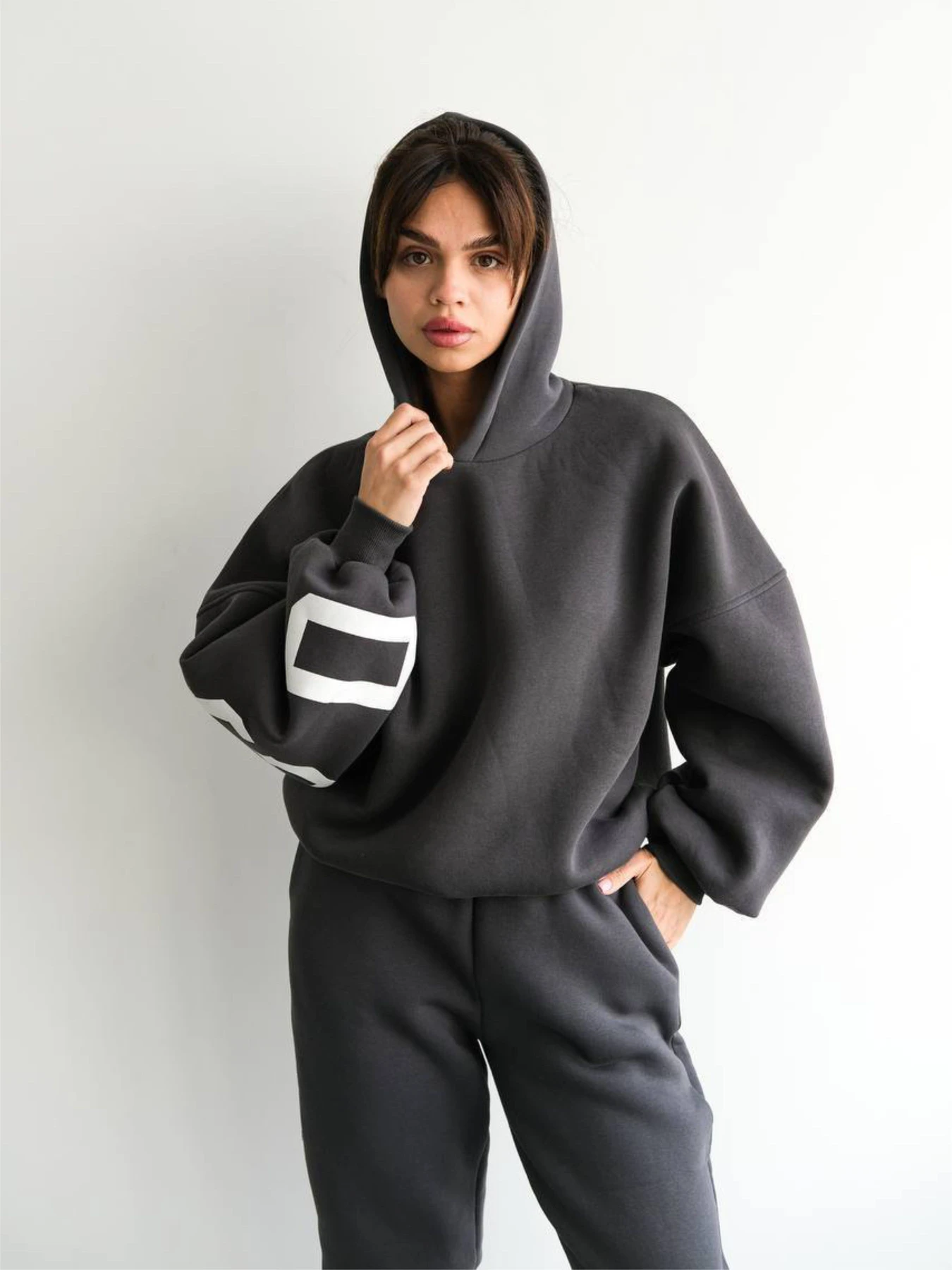Костюмы Uaclothes модель like14619-grafitovj Костюмы Uaclothes модель like14619-grafitovj Фото