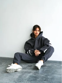 Костюмы Uaclothes модель like14619-grafitovj Фото