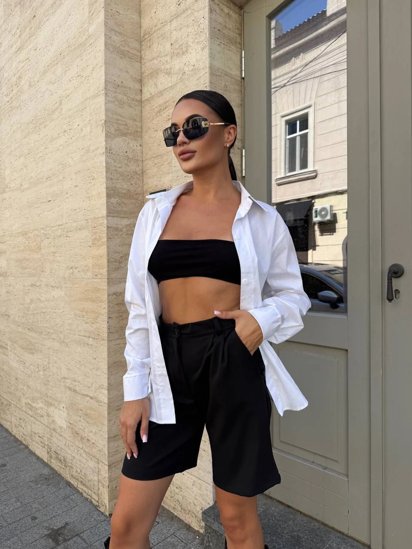 Шорти Uaclothes модель like14557-chernj Шорти Uaclothes модель like14557-chernj Фото