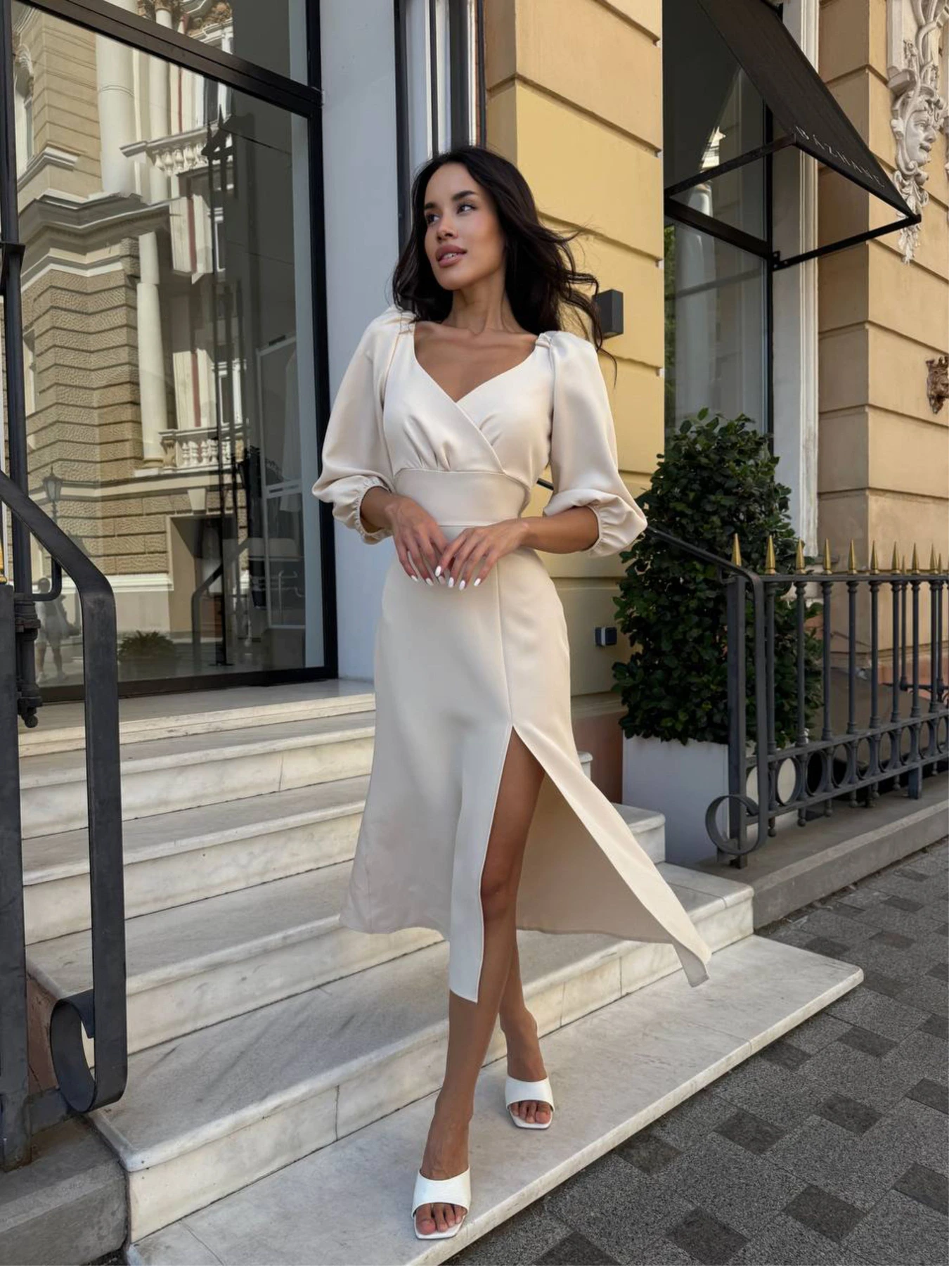Сукні Uaclothes модель like14549-bezhevj Сукні Uaclothes модель like14549-bezhevj Фото