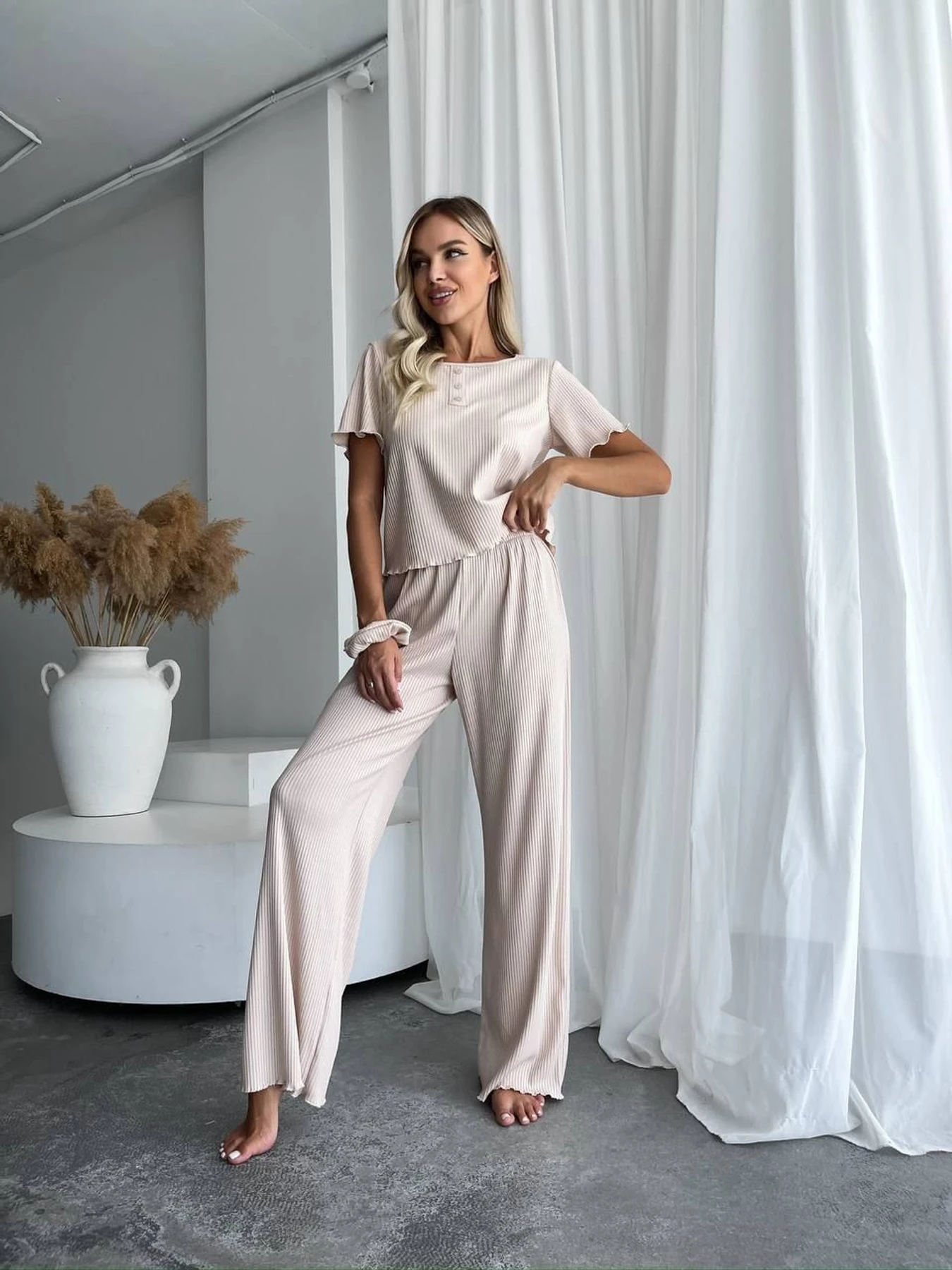 Одежда для дома и сна Uaclothes модель like14416-bezhevj Одежда для дома и сна Uaclothes модель like14416-bezhevj Фото