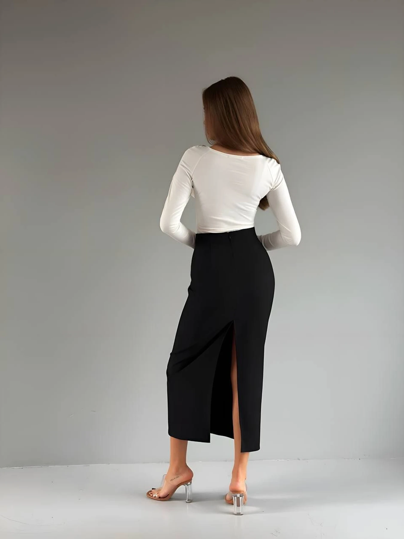 Юбки Uaclothes модель like14387-chernj Юбки Uaclothes модель like14387-chernj Фото