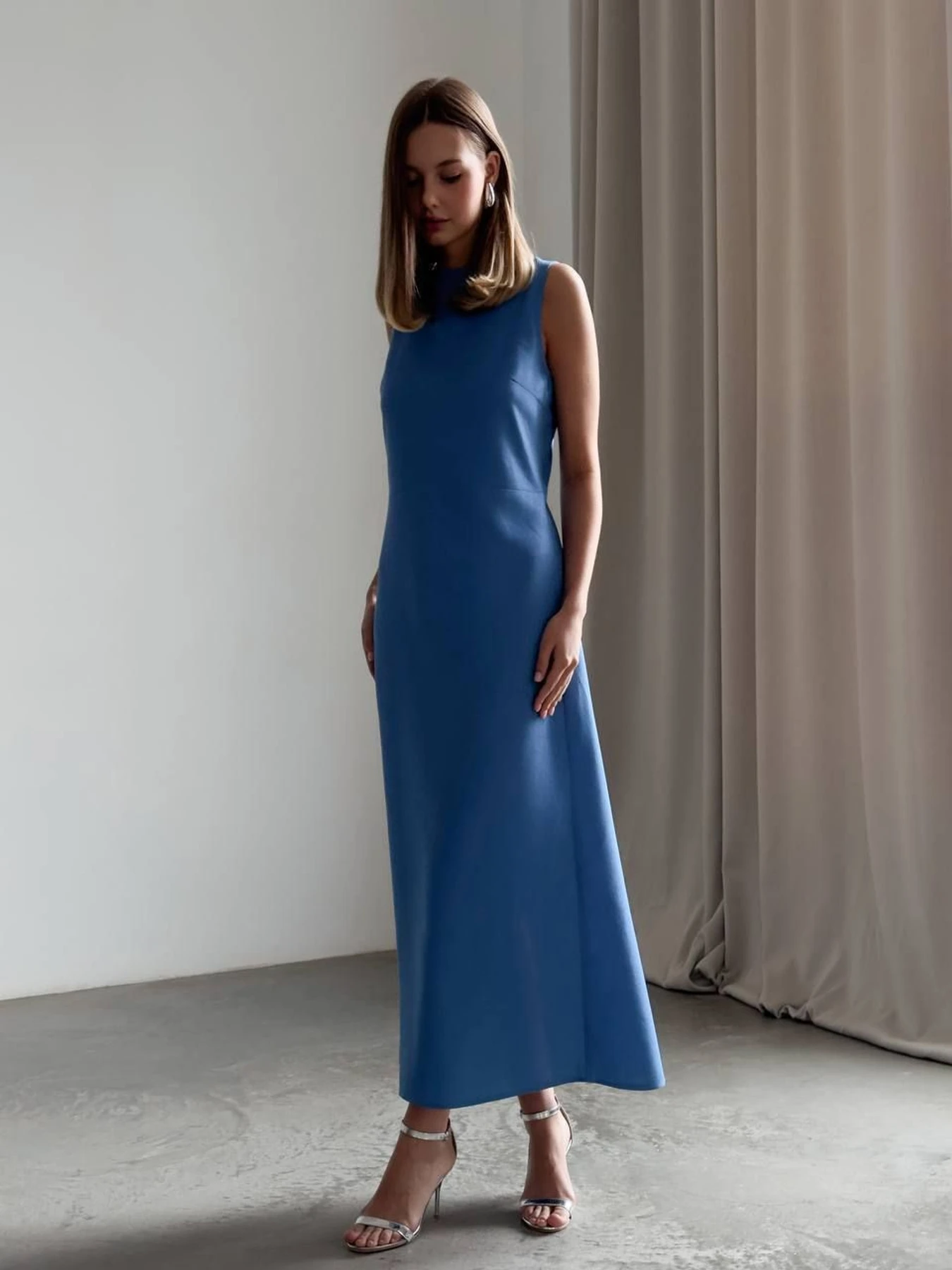 Платья Uaclothes модель like14384-sinij Платья Uaclothes модель like14384-sinij Фото
