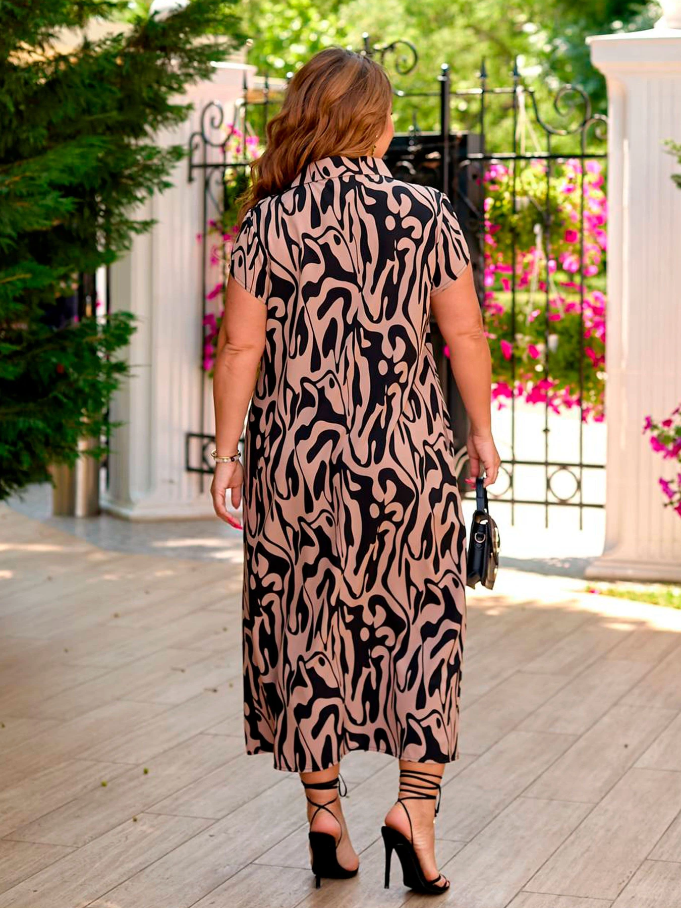 Платья Uaclothes модель like14305-chernj Платья Uaclothes модель like14305-chernj Фото