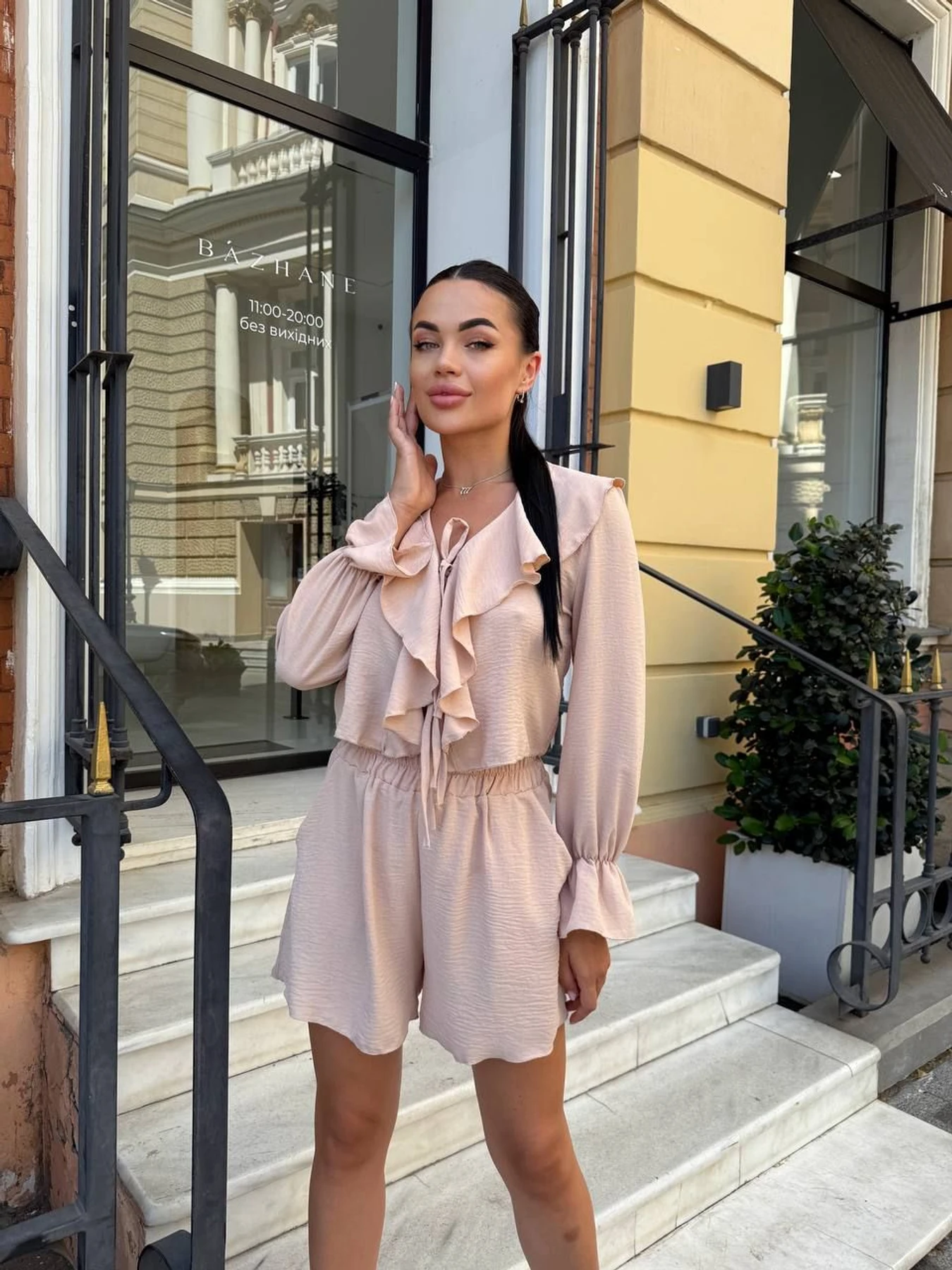 Костюми Uaclothes модель like14191-bezhevj Костюми Uaclothes модель like14191-bezhevj Фото