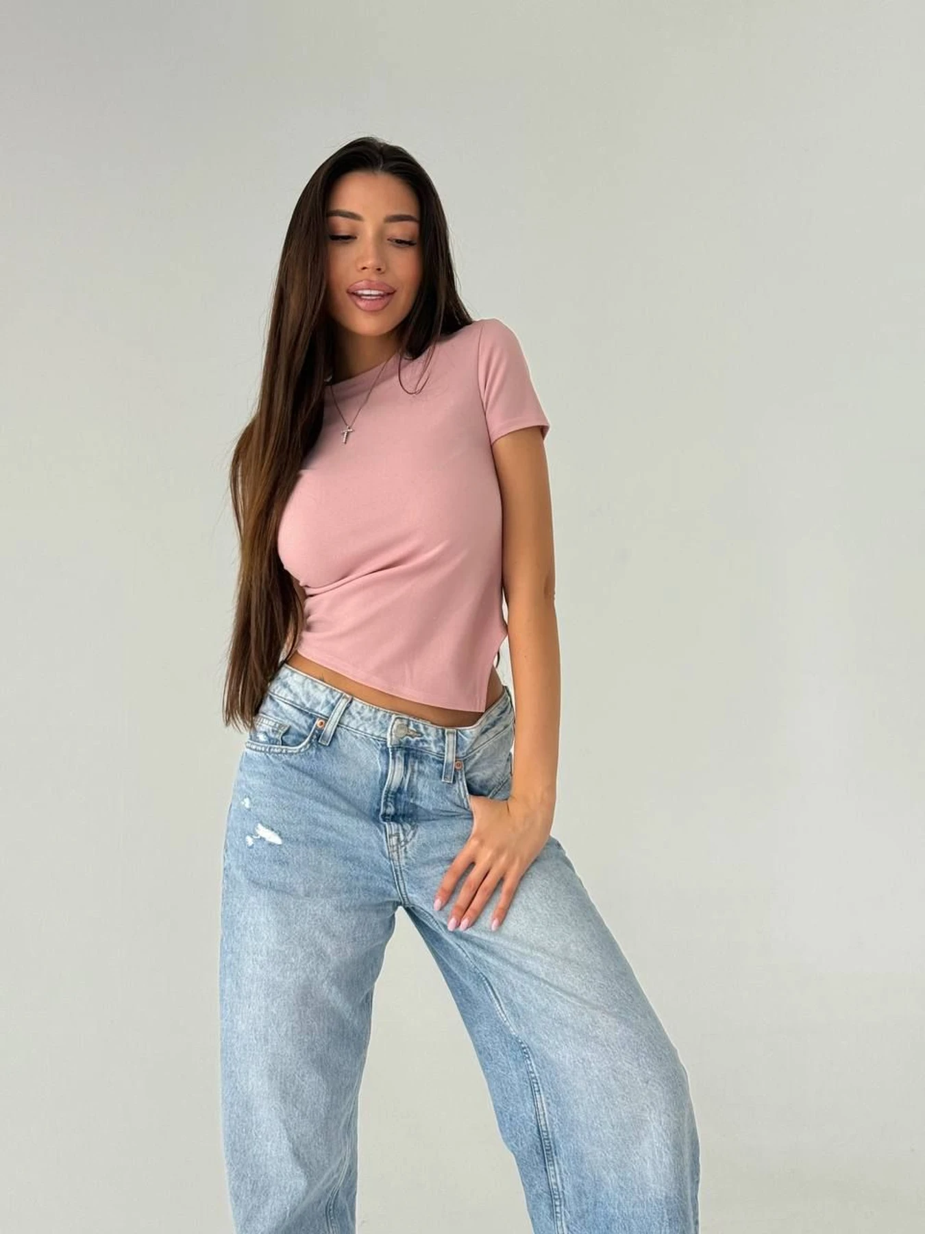 Футболки и поло Uaclothes модель like14033-pudrovj Футболки и поло Uaclothes модель like14033-pudrovj Фото