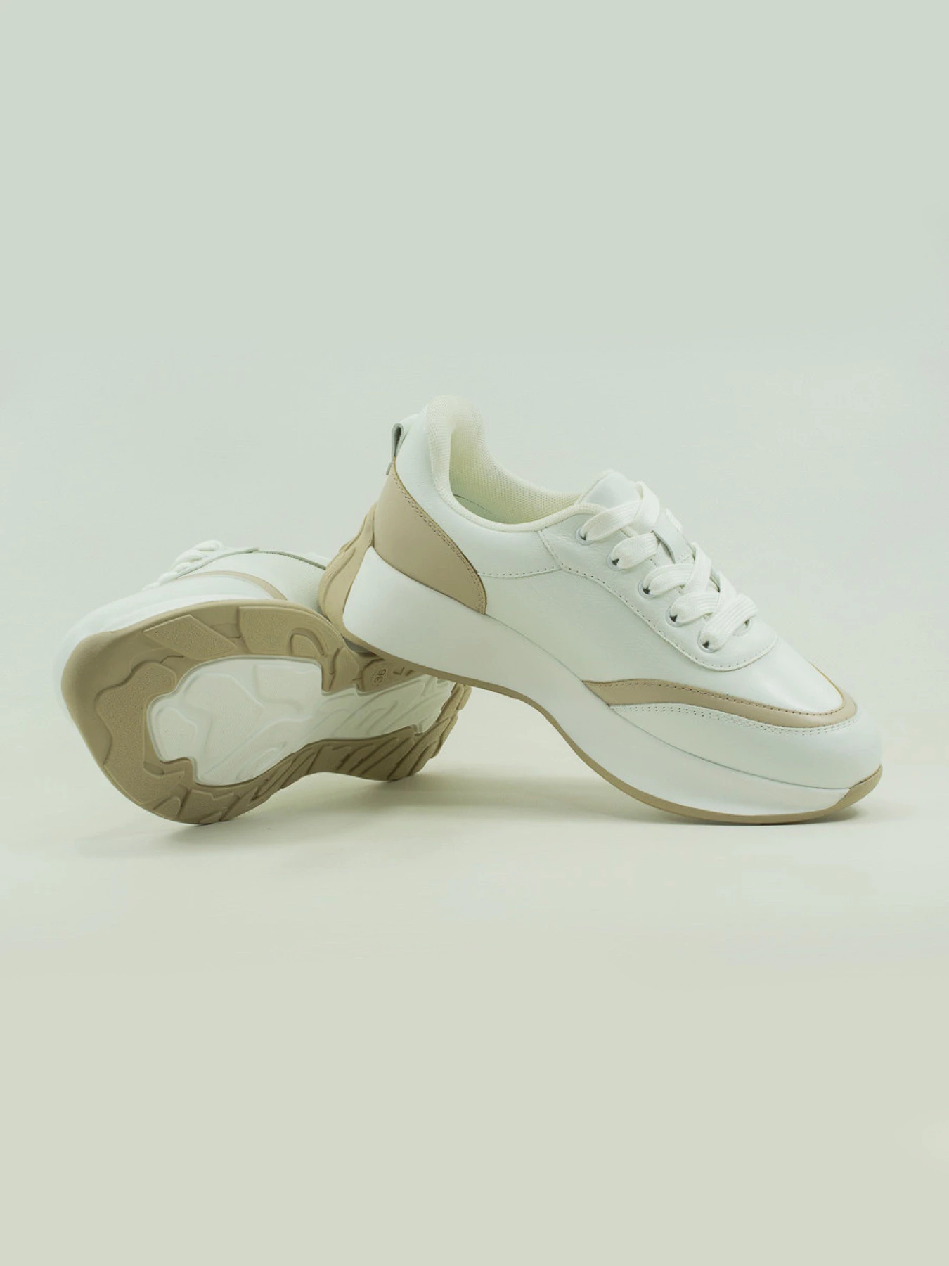 Кросівки VILANSI модель V1600-02 WHT Кросівки VILANSI модель V1600-02 WHT Фото