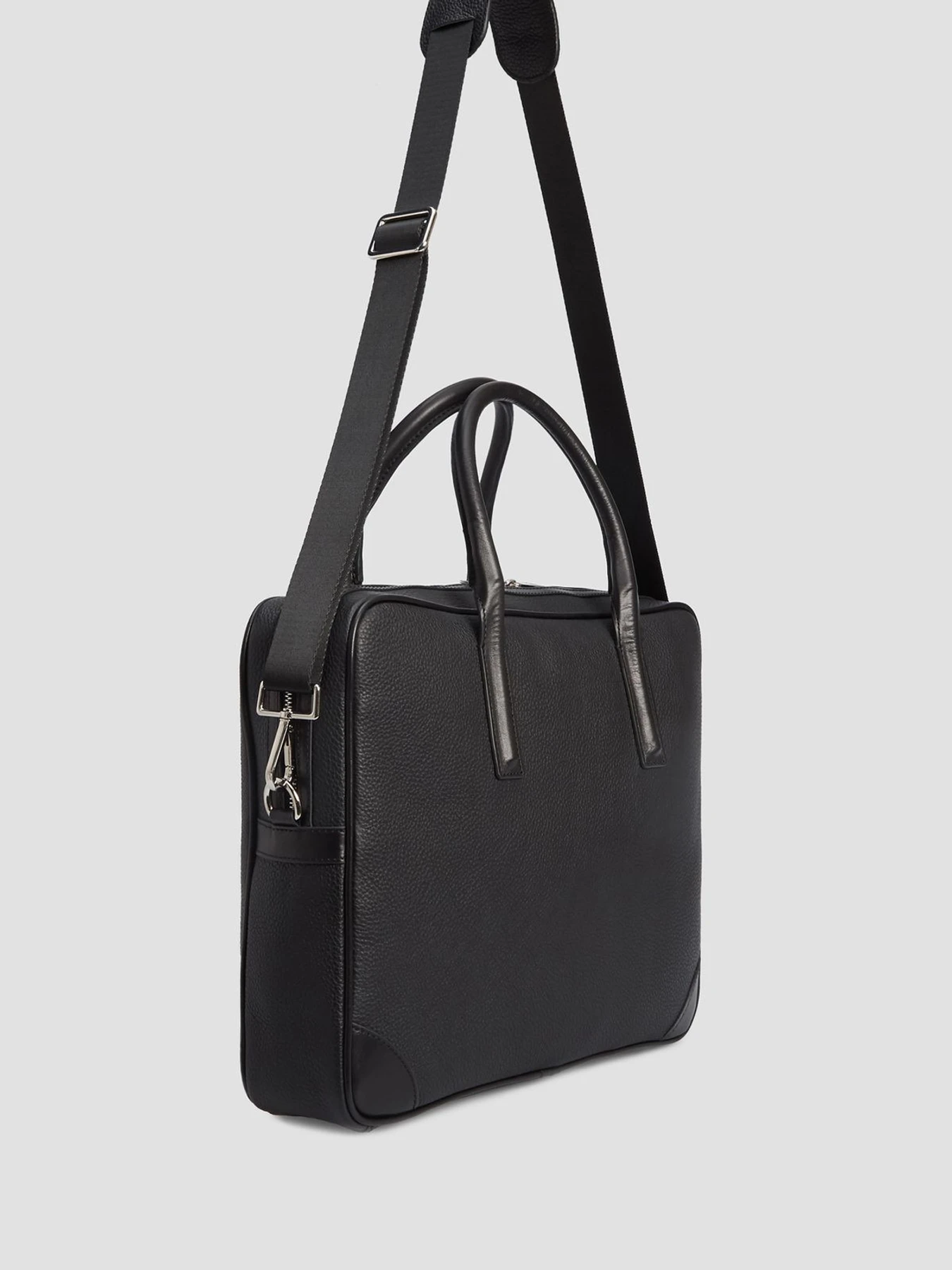 Сумки Karl Lagerfeld модель 502451.815902;990 Сумки Karl Lagerfeld модель 502451.815902;990 Фото