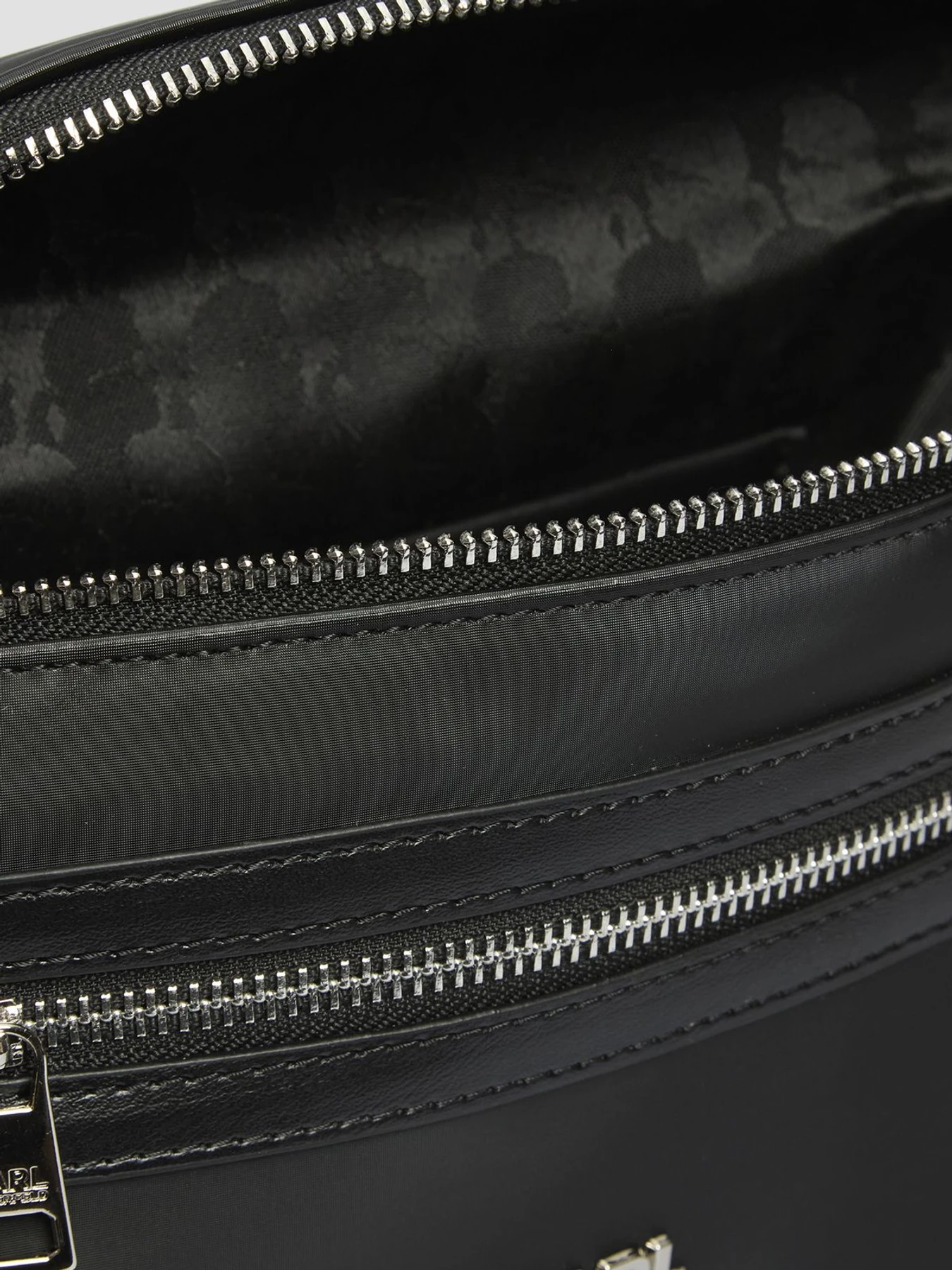 Сумки Karl Lagerfeld модель 543113.805912;990 Сумки Karl Lagerfeld модель 543113.805912;990 Фото