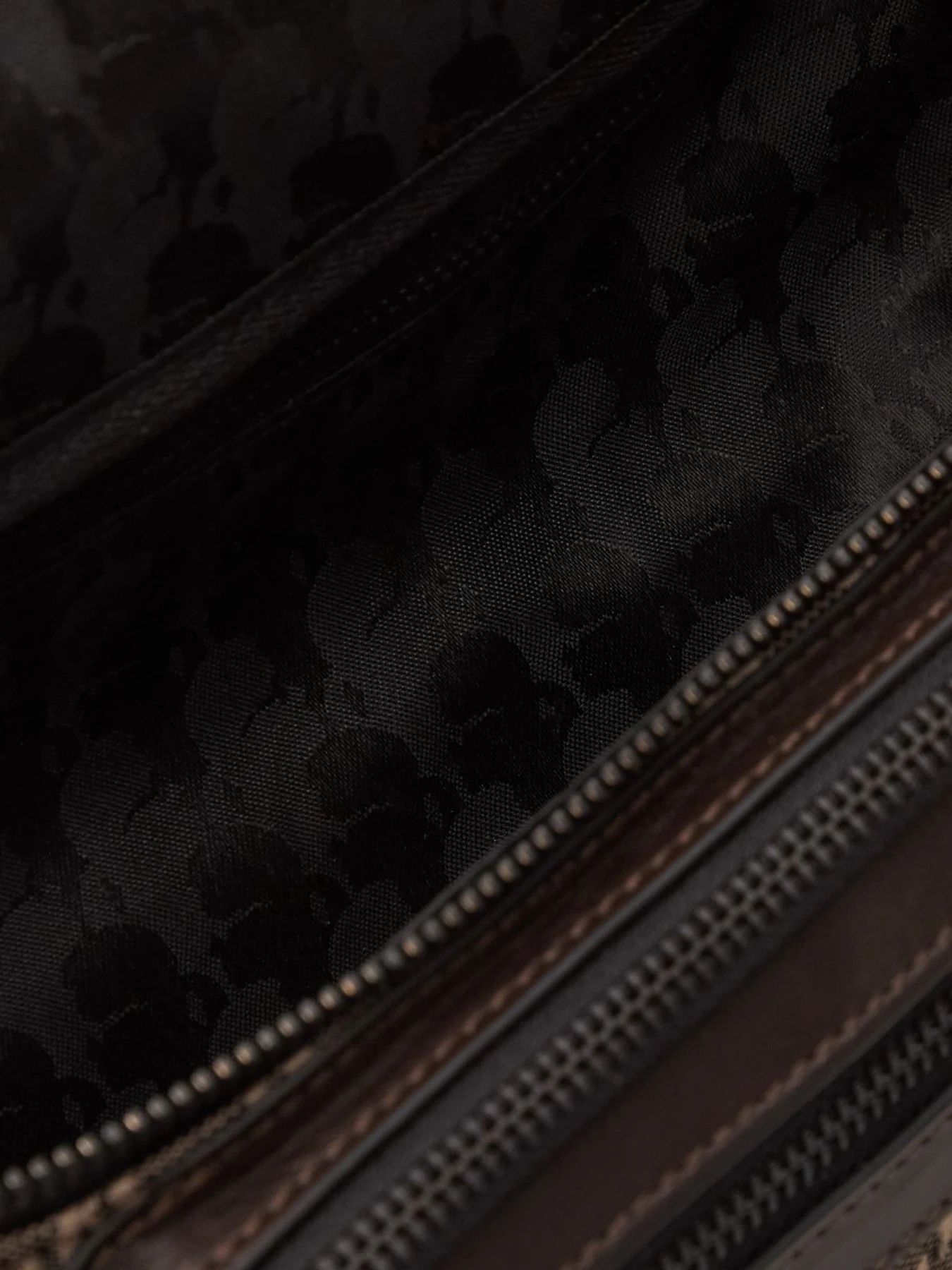 Сумки Karl Lagerfeld модель 561115.805914;410 Сумки Karl Lagerfeld модель 561115.805914;410 Фото