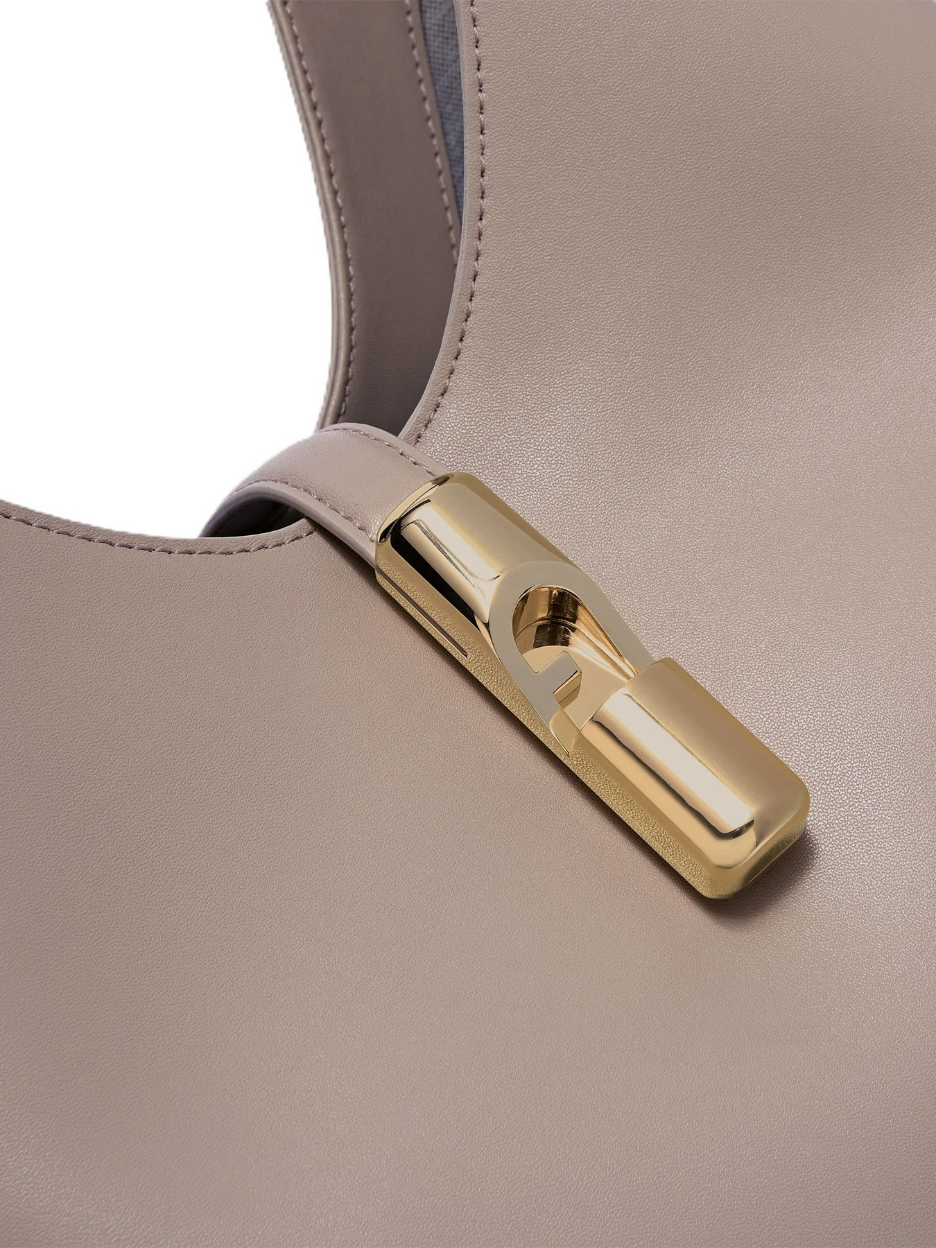 Сумки Furla модель WB01499BX31044488S1007 Сумки Furla модель WB01499BX31044488S1007 Фото