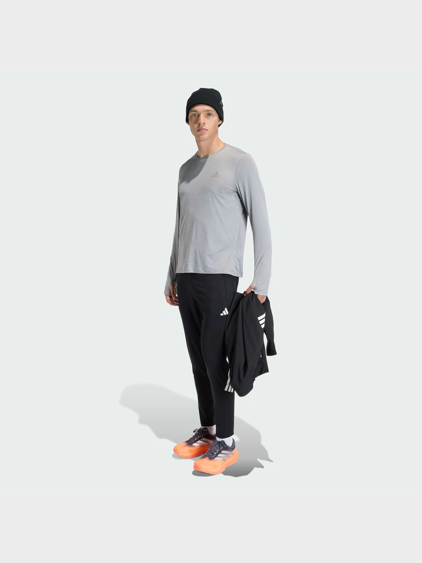 Худи и свитшоты Adidas модель KE8420 Фото