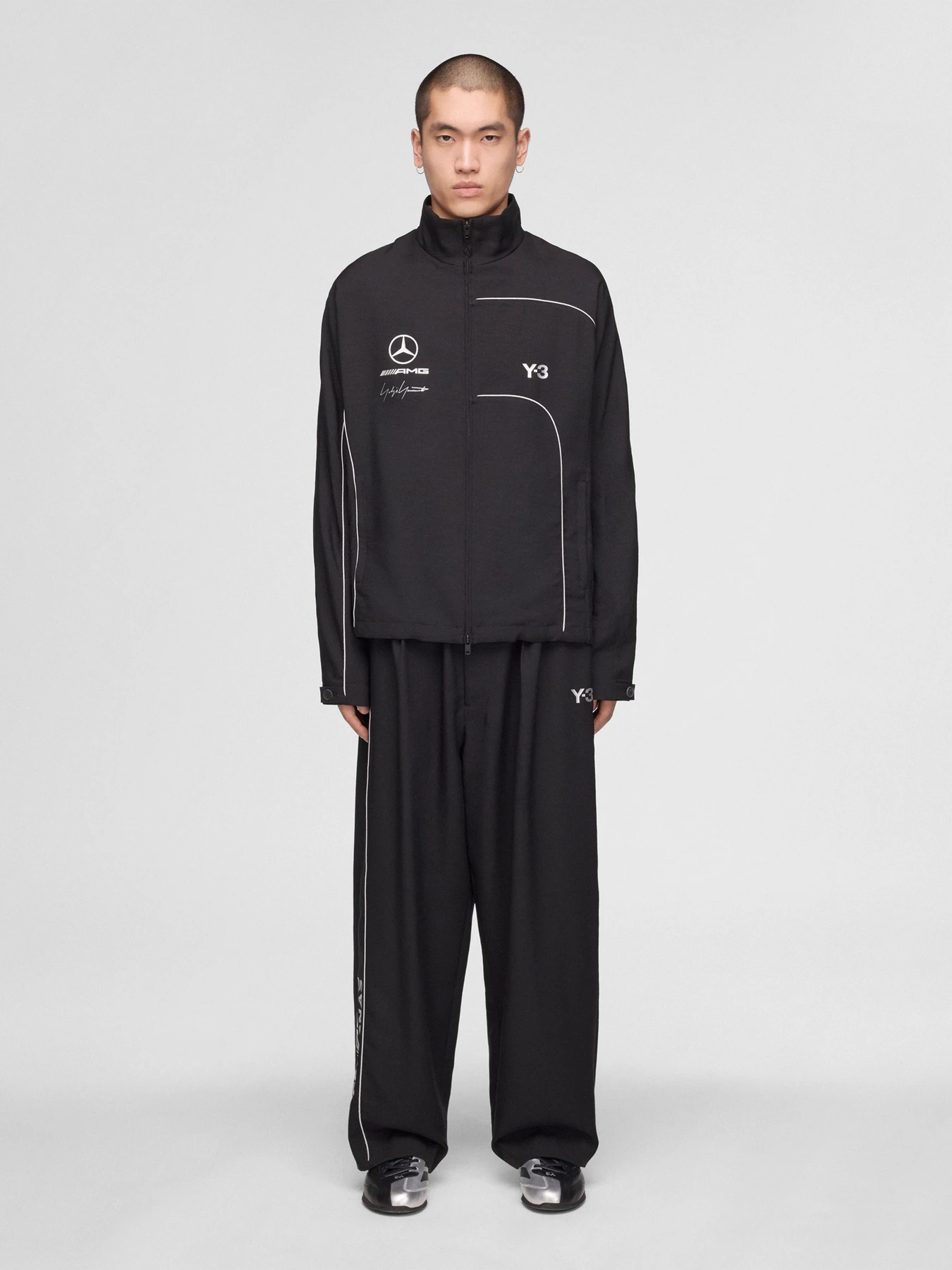 Брюки Adidas модель KR2343 Брюки Adidas модель KR2343 Фото
