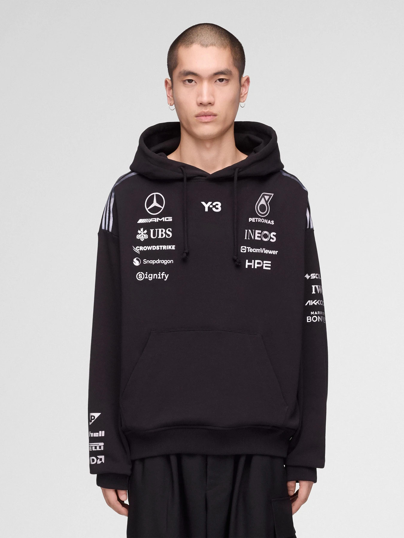 Худи и свитшоты Adidas модель KR2392 Худи и свитшоты Adidas модель KR2392 Фото