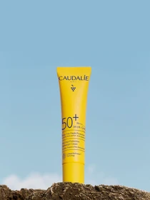 Сонцезахистний легкий крем SPF 50+ дуже високий захист CAUDALIE модель 533 Фото