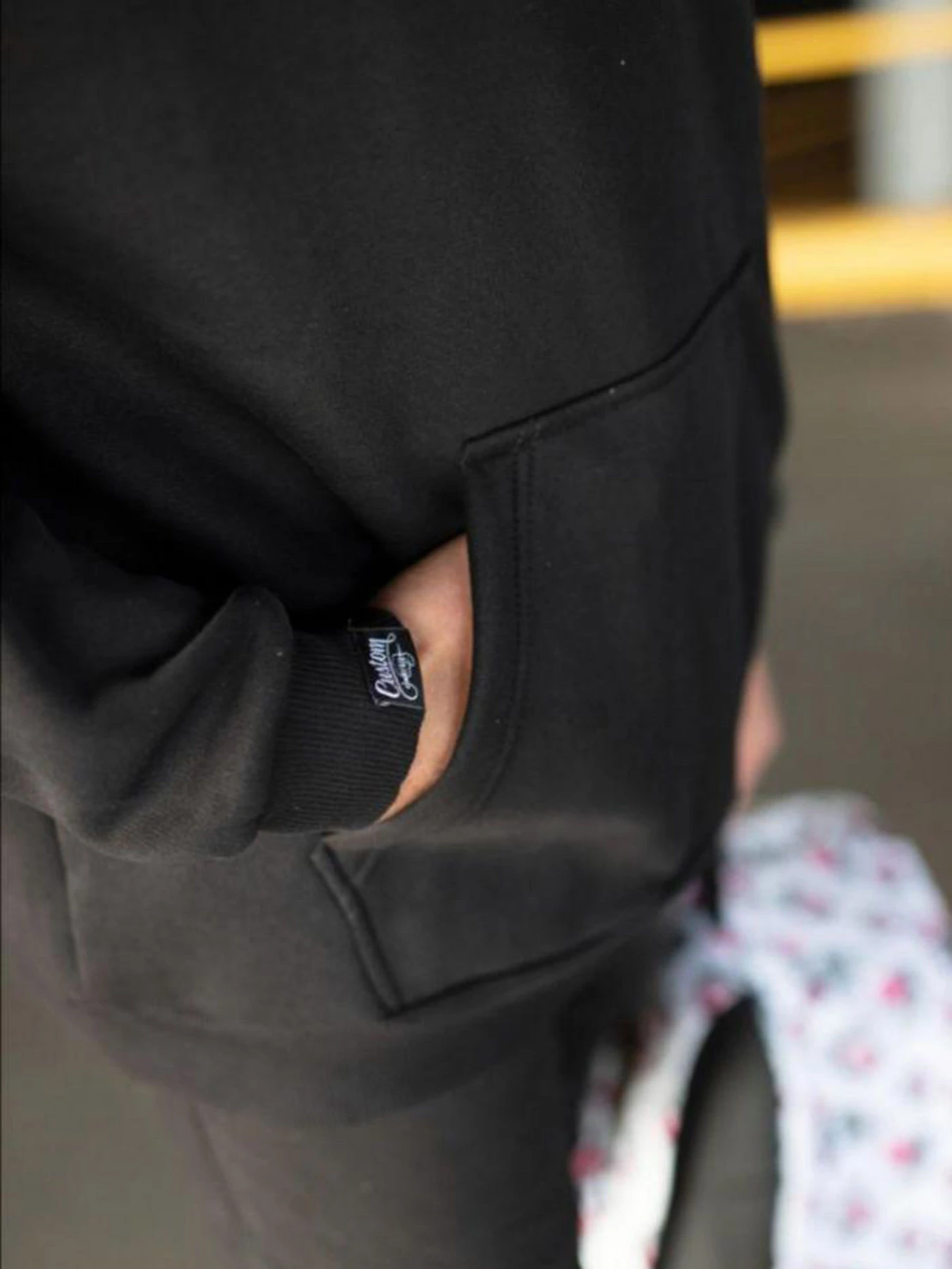 Худи и свитшоты Custom Wear модель cw-hood-7016 Фото