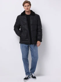 Куртки и дубленки Colin’s модель CL1076201_Q1.V1_BLK Фото
