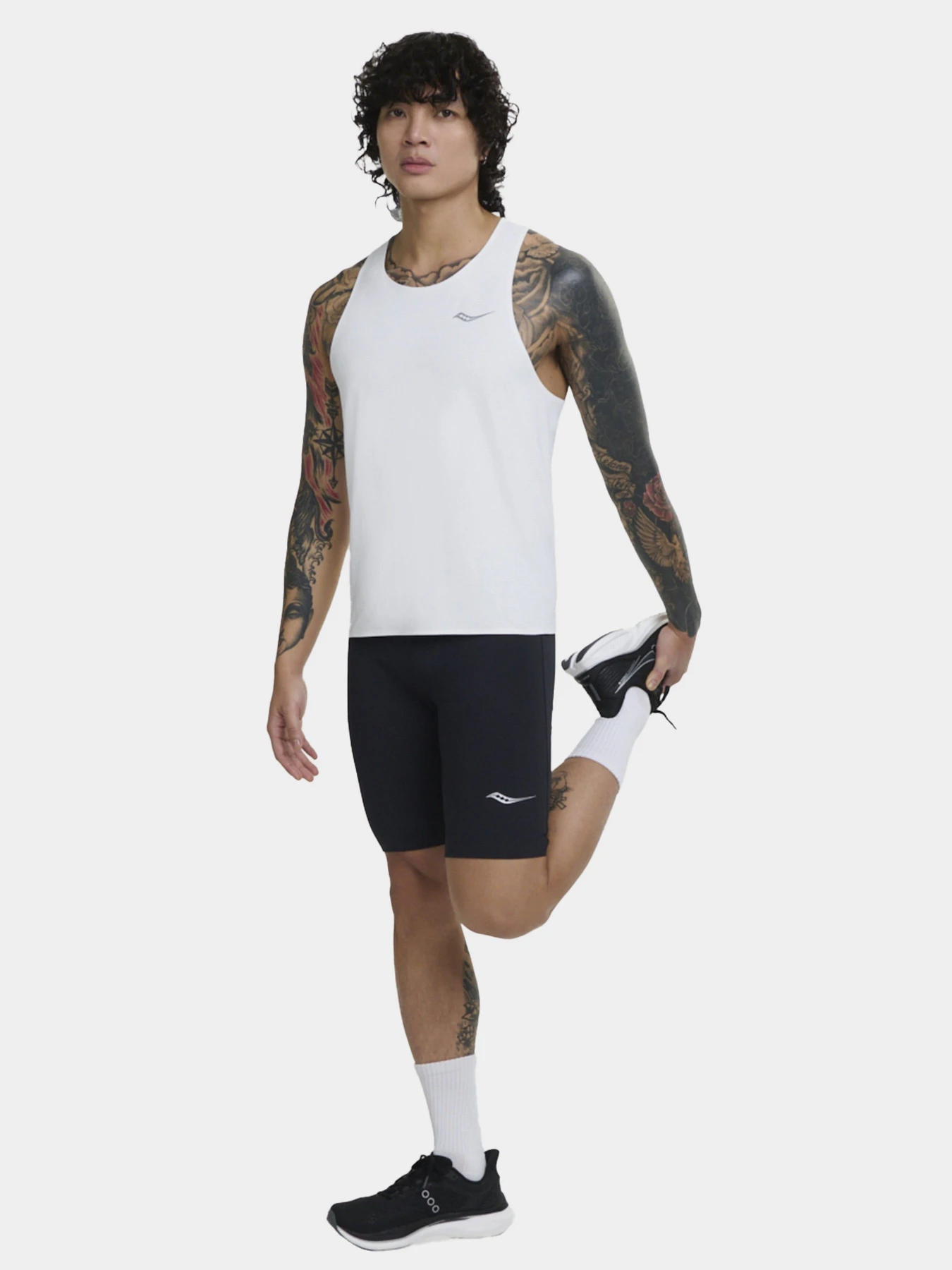 Шорты Saucony модель SAM800384-BKSW Фото