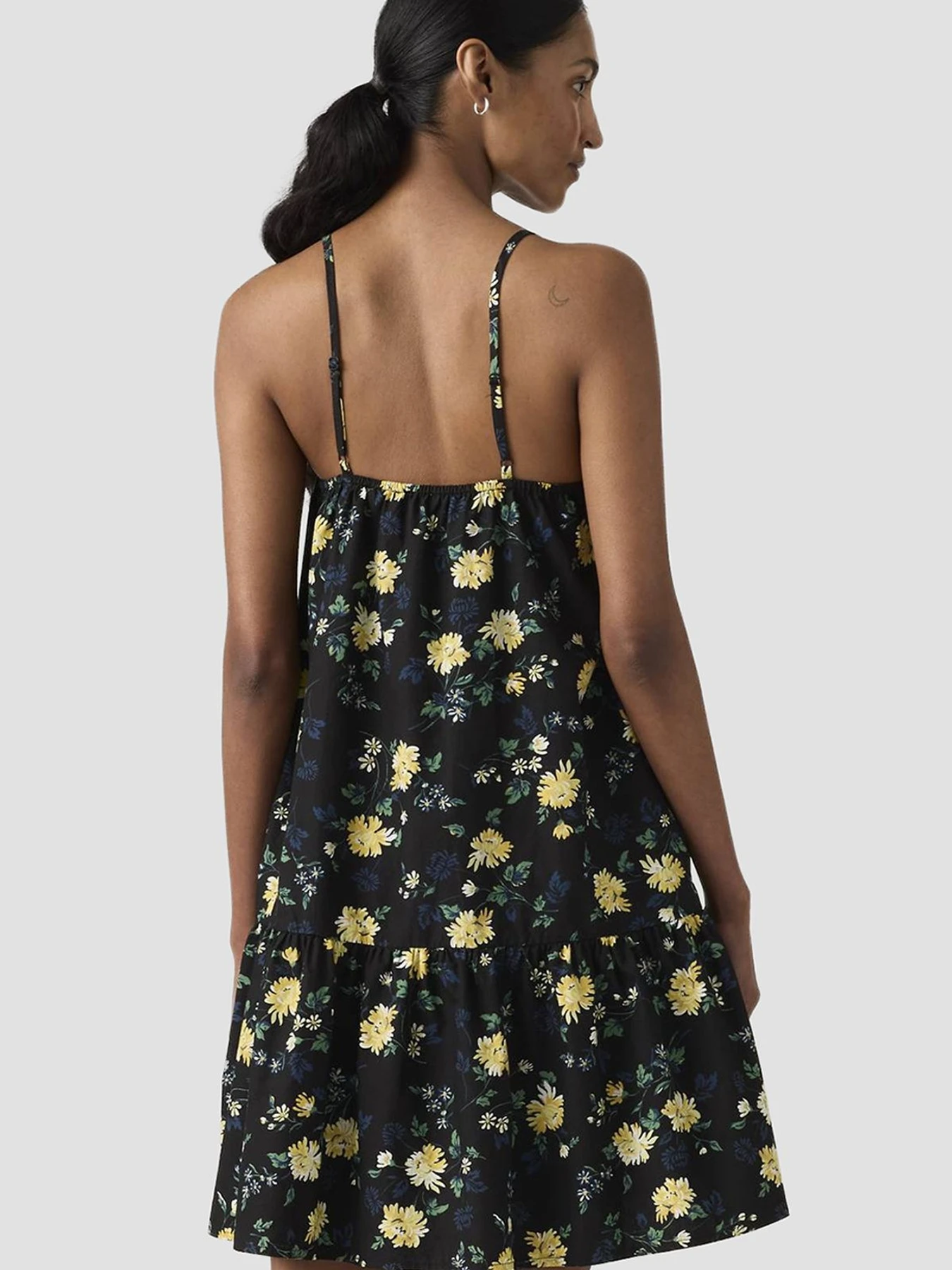 Платья Levi's модель 005ZI;0001 Платья Levi's модель 005ZI;0001 Фото