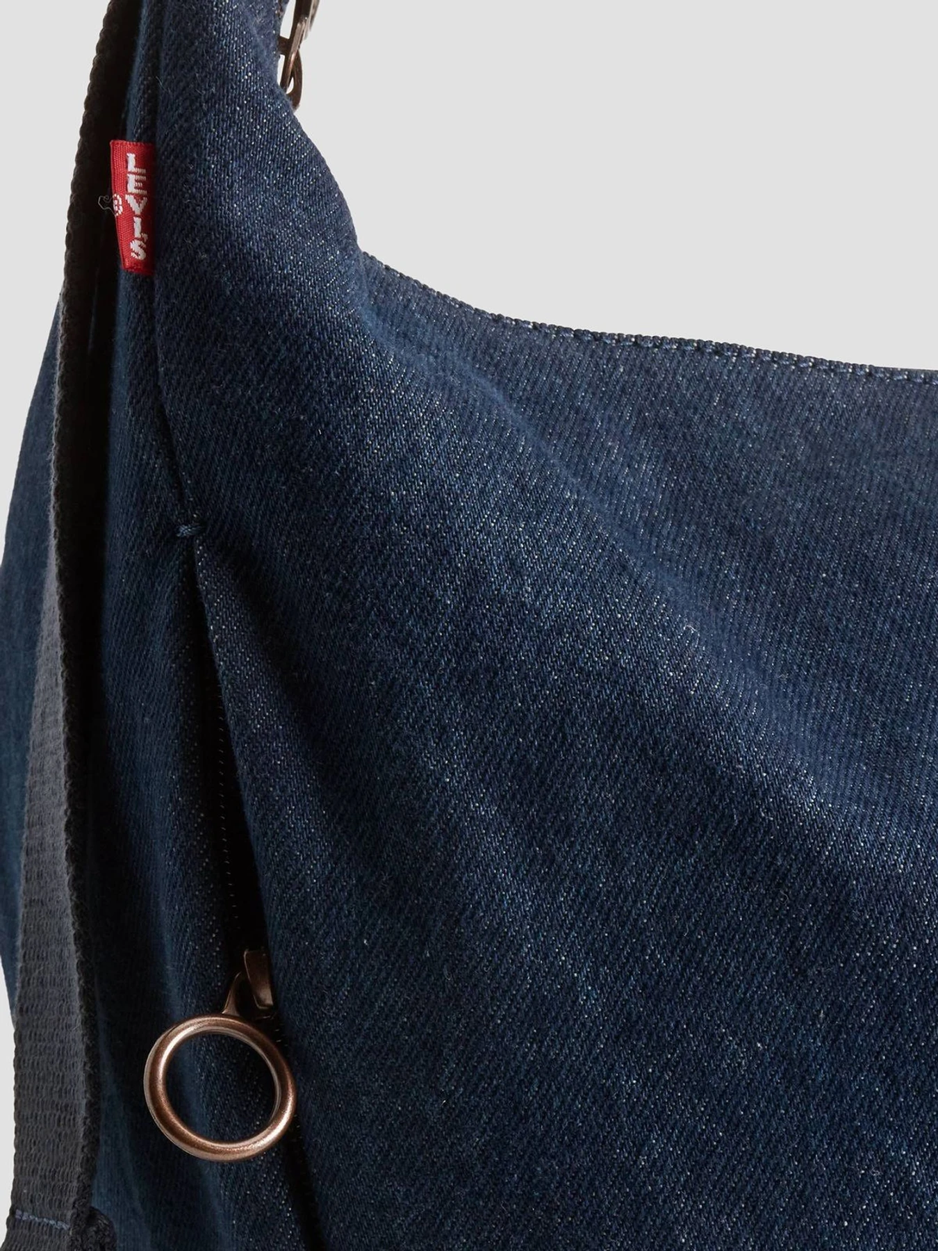 Сумки Levi's модель 002H2;0000 Сумки Levi's модель 002H2;0000 Фото