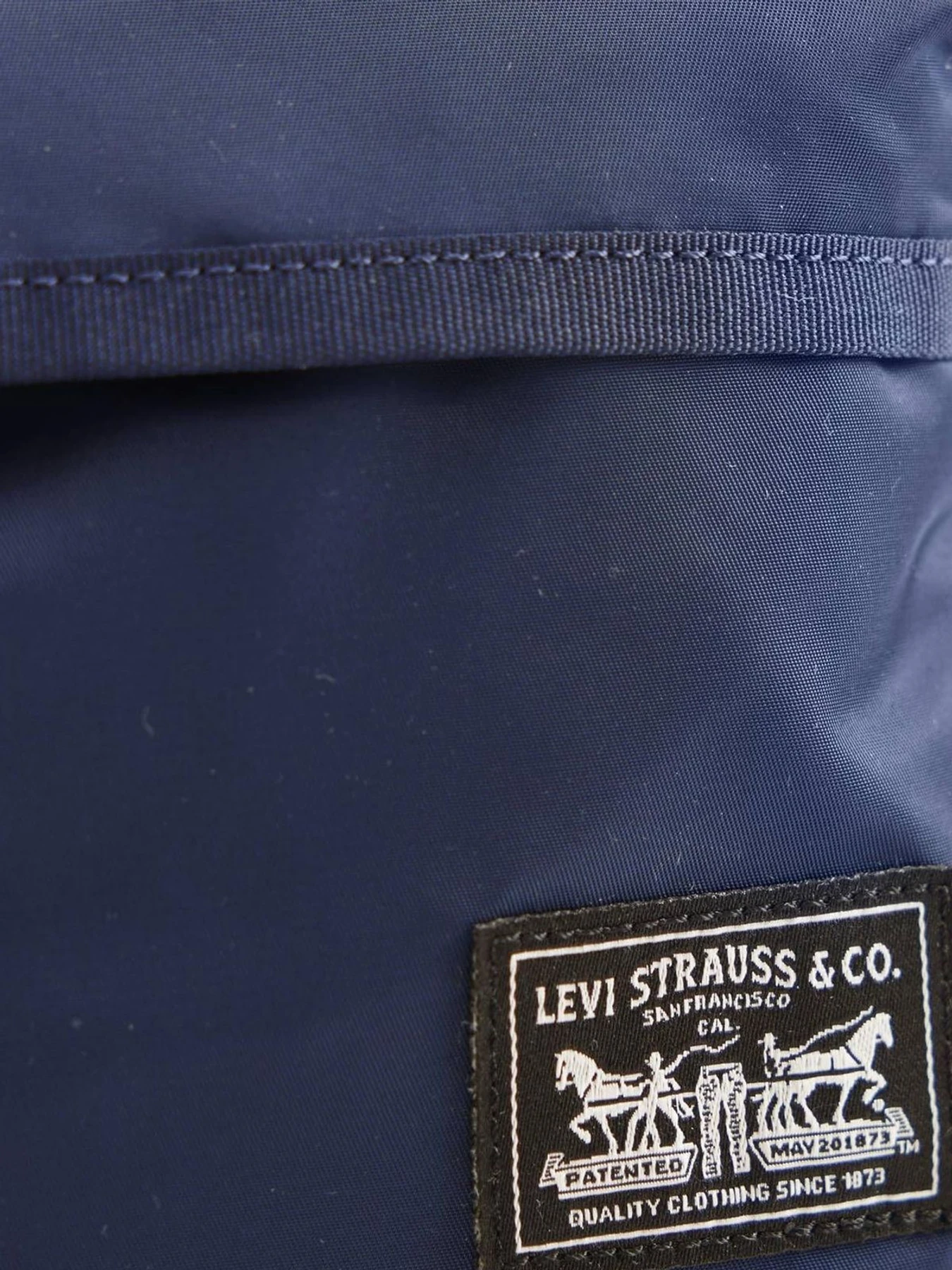 Сумки Levi's модель 005CU;0000 Сумки Levi's модель 005CU;0000 Фото