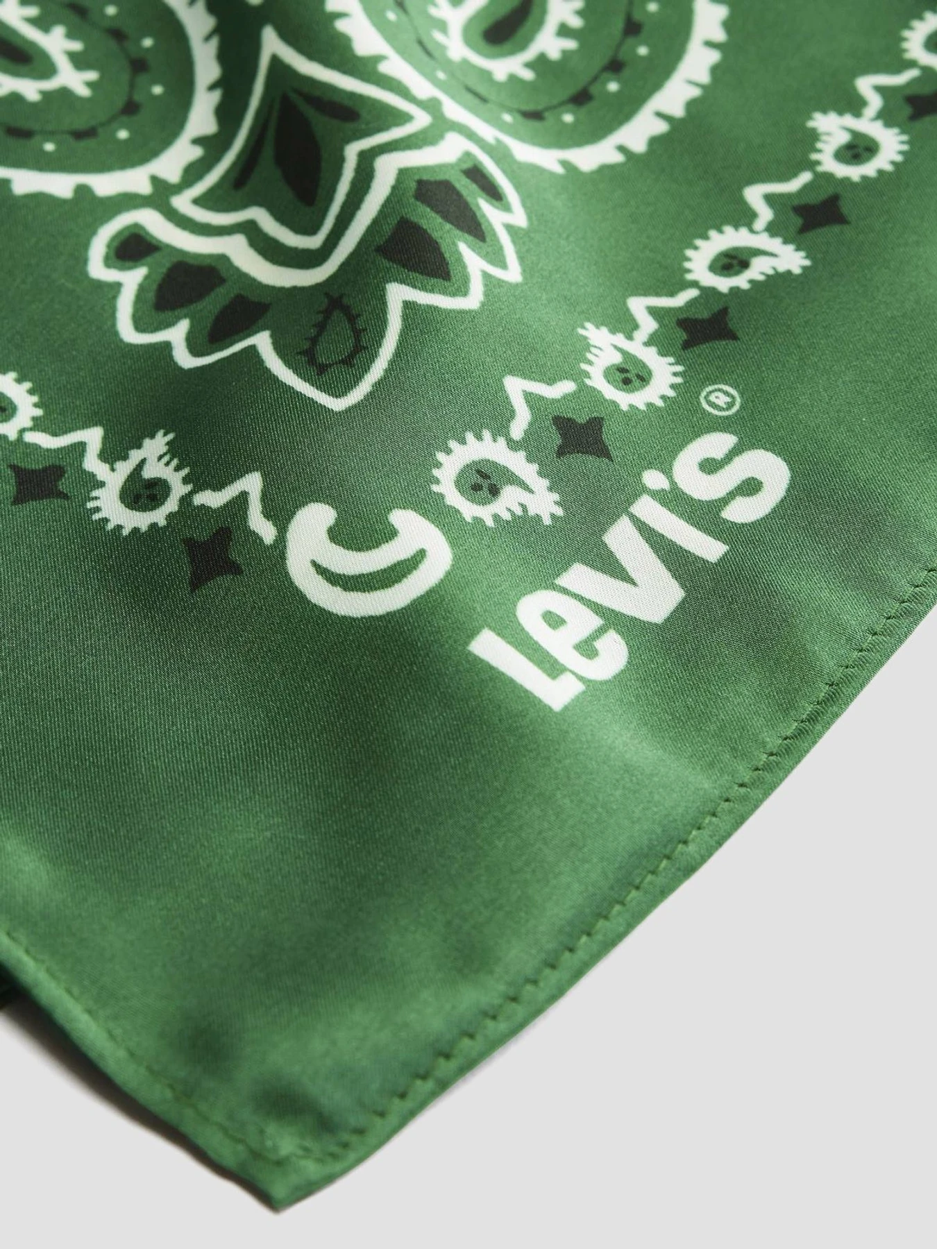 Шарфы и платки Levi's модель 005G0;0000 Шарфы и платки Levi's модель 005G0;0000 Фото