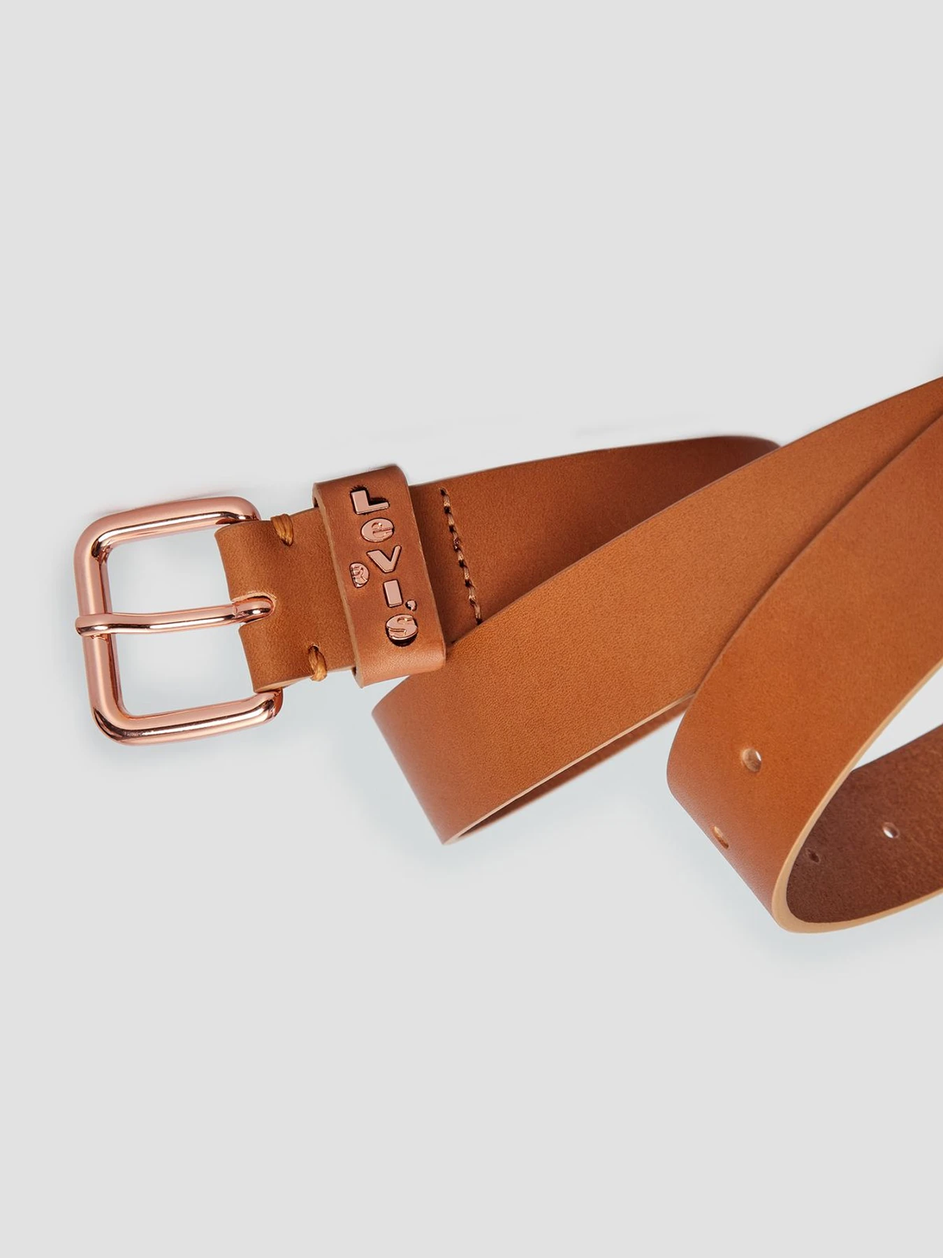 Ремни Levi's модель 228954;104.98 Фото