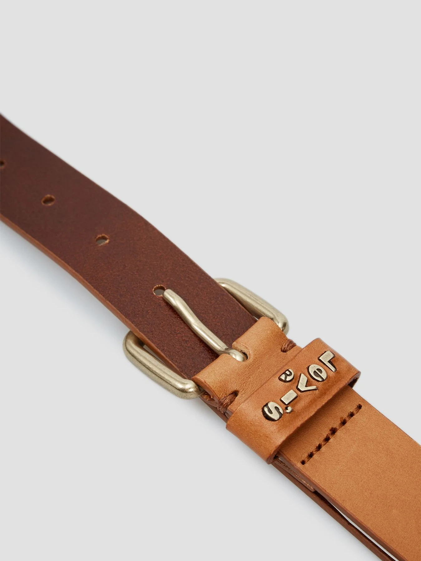 Ремни Levi's модель 228954;4.128 Ремни Levi's модель 228954;4.128 Фото