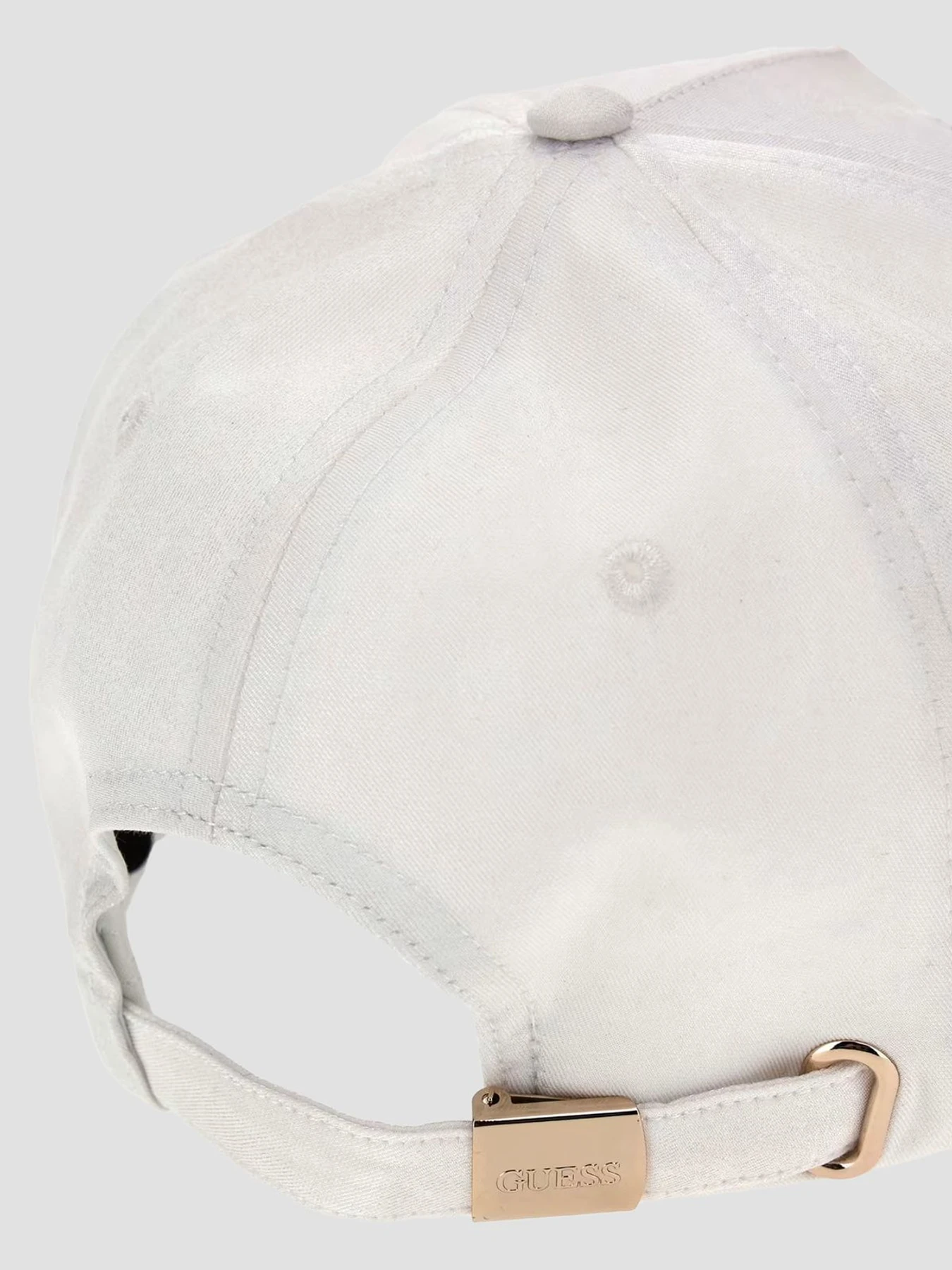 Шапки та кепки GUESS модель AW5283.COT01;WHI Шапки та кепки GUESS модель AW5283.COT01;WHI Фото