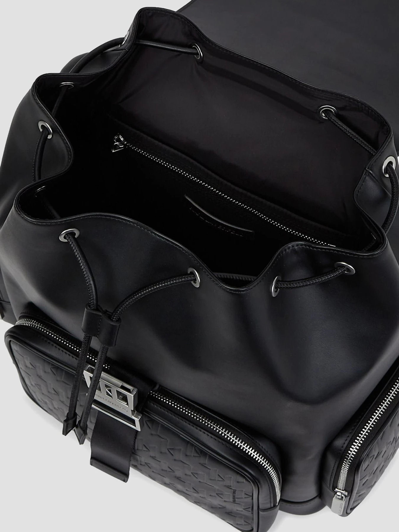 Рюкзаки Karl Lagerfeld модель B1M30217;999 Рюкзаки Karl Lagerfeld модель B1M30217;999 Фото