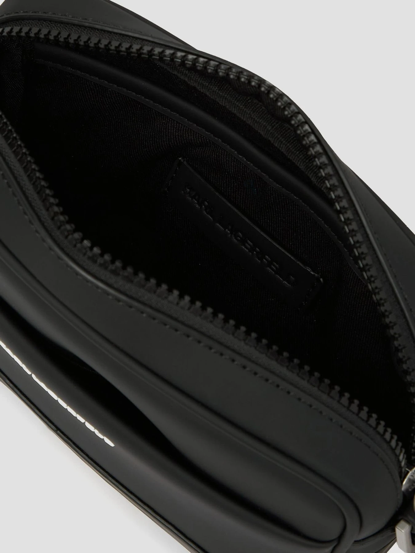 Сумки Karl Lagerfeld модель B1M30272;999 Сумки Karl Lagerfeld модель B1M30272;999 Фото